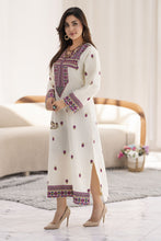 Miski FrostFit – Ivory Embroidered Khaddar Ready to Wear Kurta FFM5