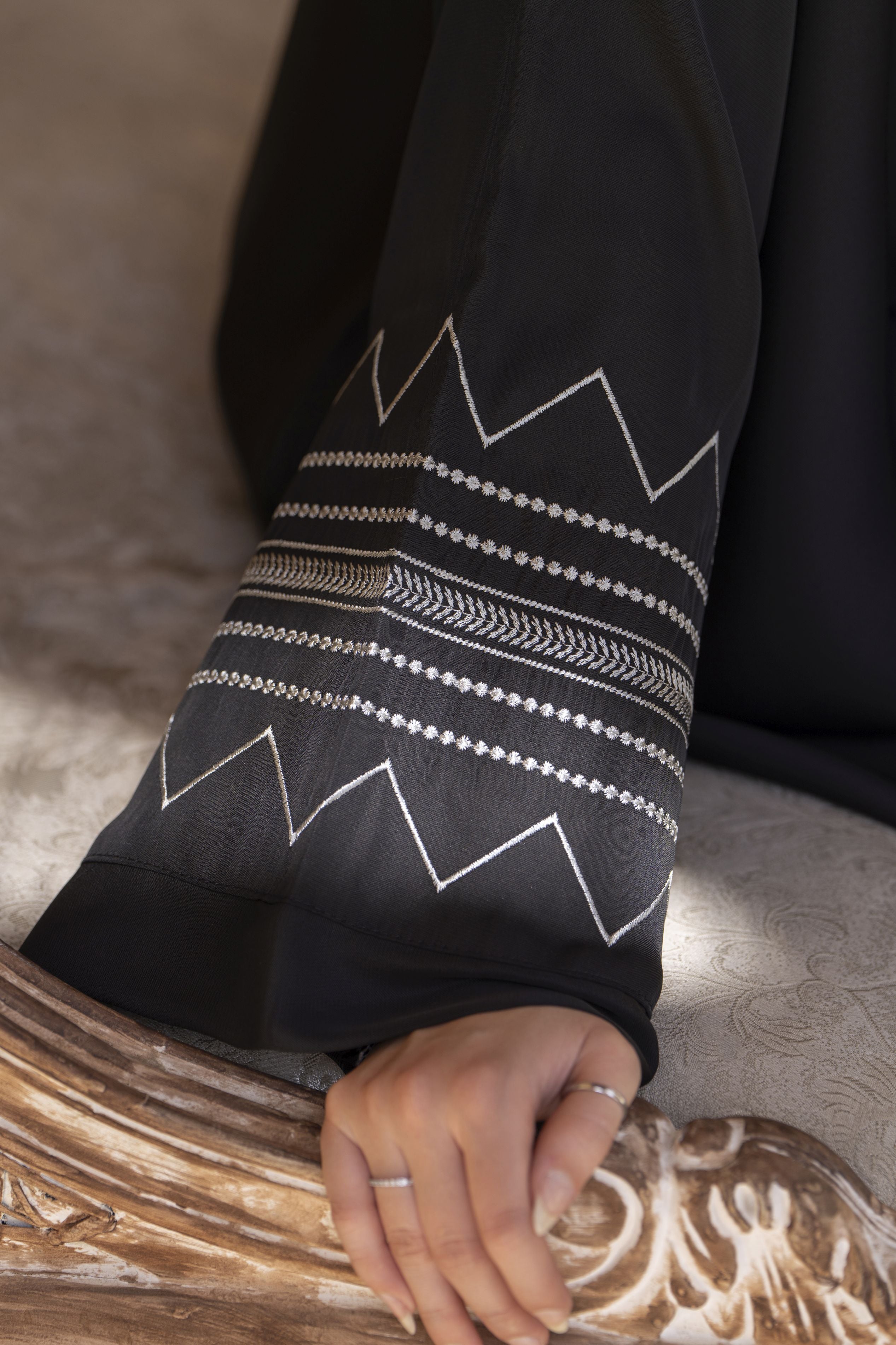 Zaina Veil of Grace – Embroidered Black Modestwear Abaya ZVG2