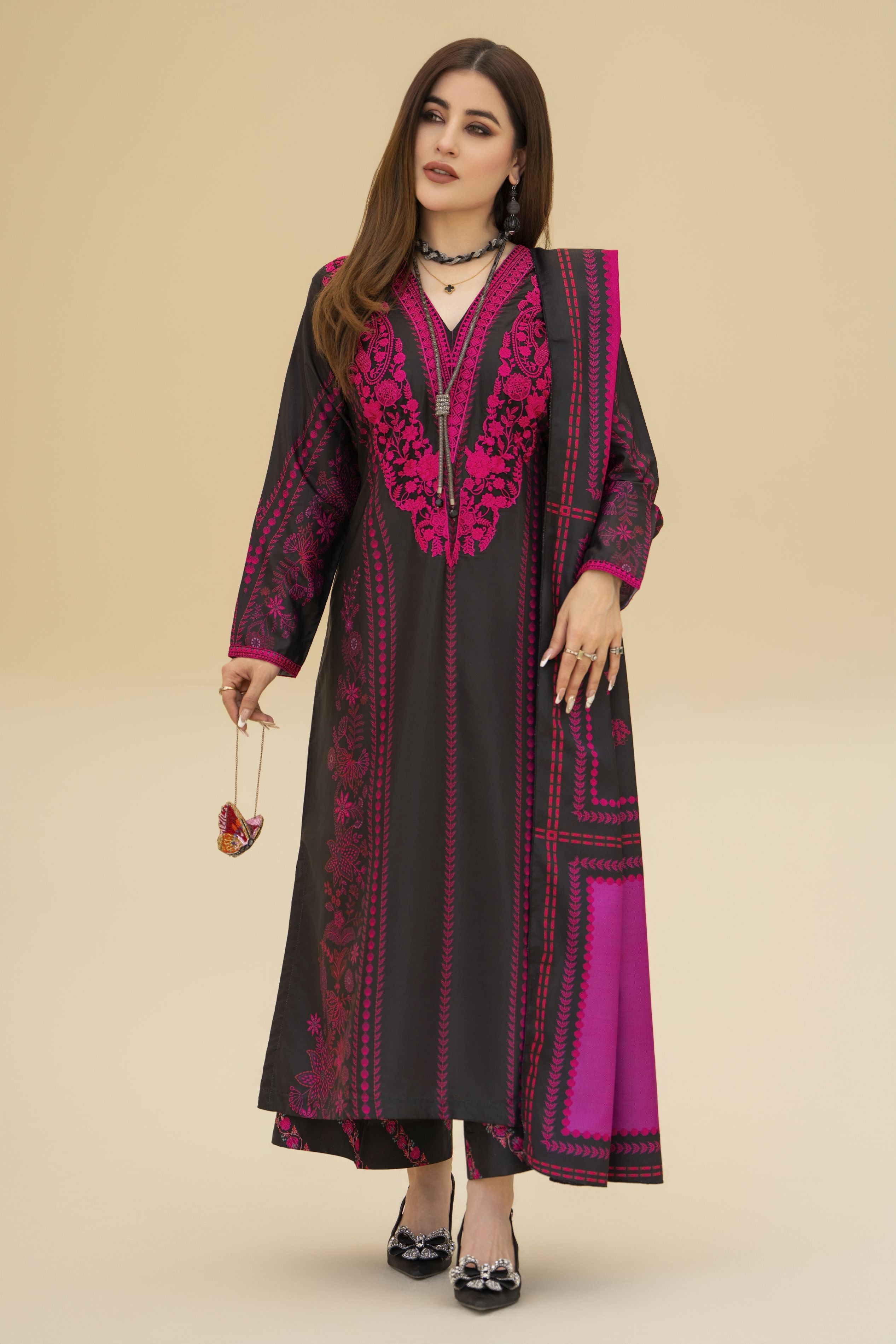 Zaiwa Winter Shawl – Embroidered Printed Grip 3pc Long Dress ZWS7