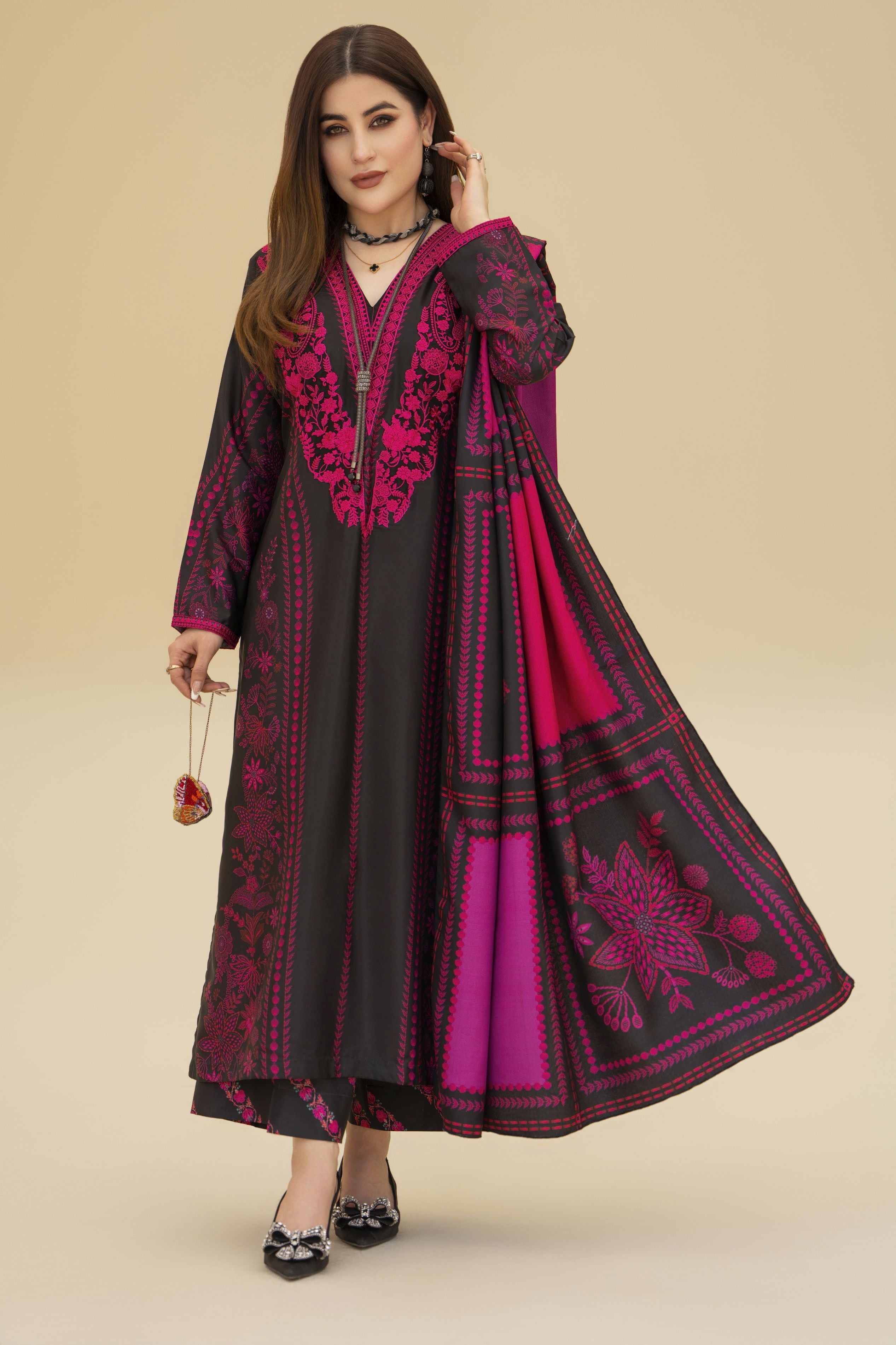 Zaiwa Winter Shawl – Embroidered Printed Grip 3pc Long Dress ZWS7