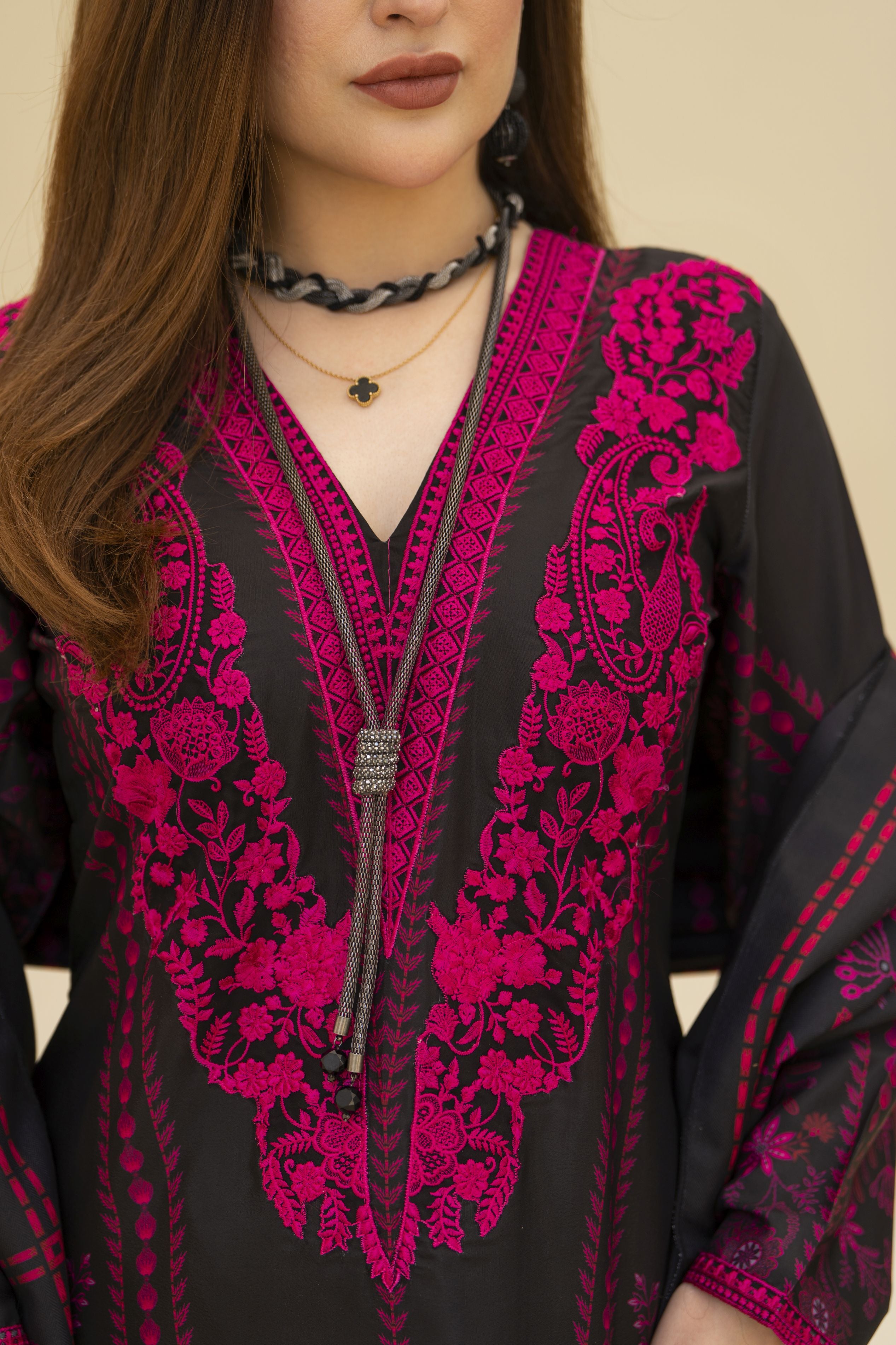 Zaiwa Winter Shawl – Embroidered Printed Grip 3pc Long Dress ZWS7