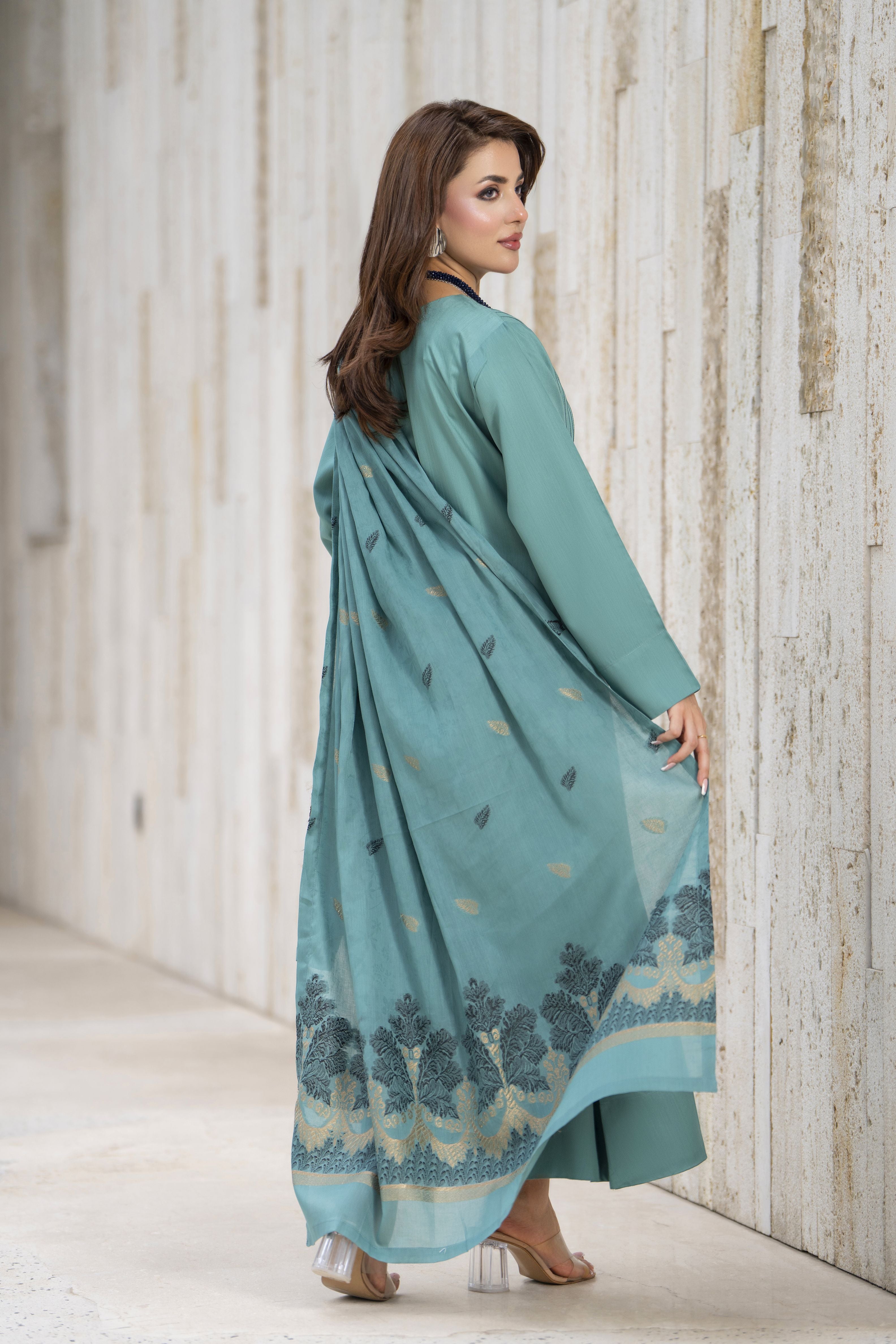 Aleezay 3pc Sage Green Viscose Suit with Floral Jacquard Dupatta – JAL6