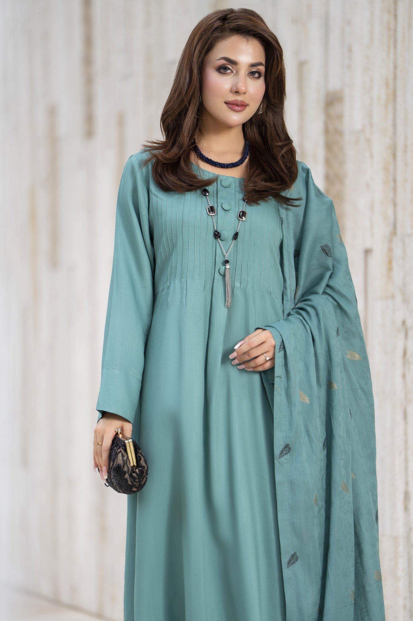 Aleezay 3pc Sage Green Viscose Suit with Floral Jacquard Dupatta – JAL6
