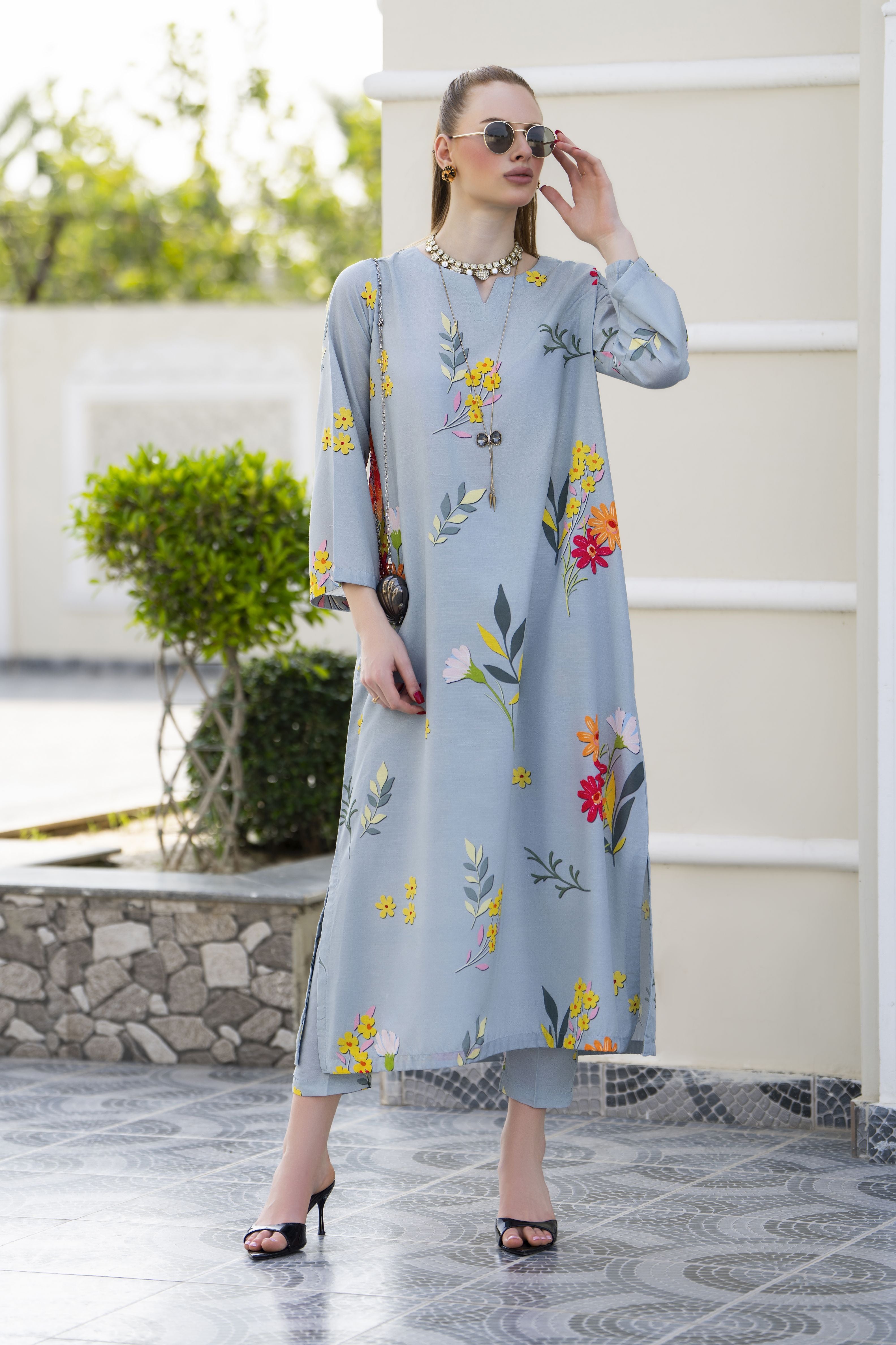 Sakeena Sheen Grey Multicolour Floral Printed Poly Raw Silk 2pc Kaftan – SHH8