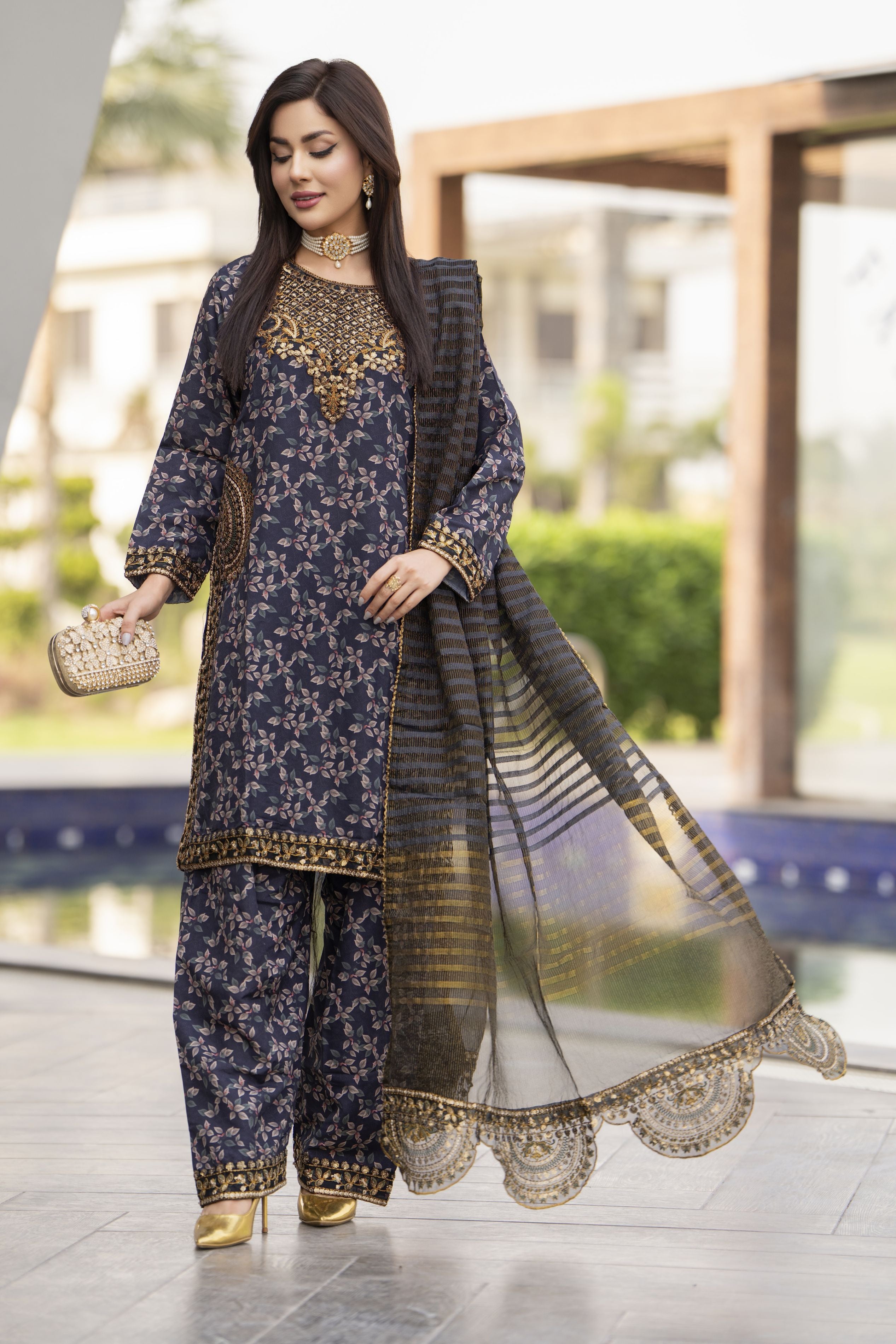 Mohagni 3pc Ready to Wear Silk Lawn Suit 2025 Collection Muse14