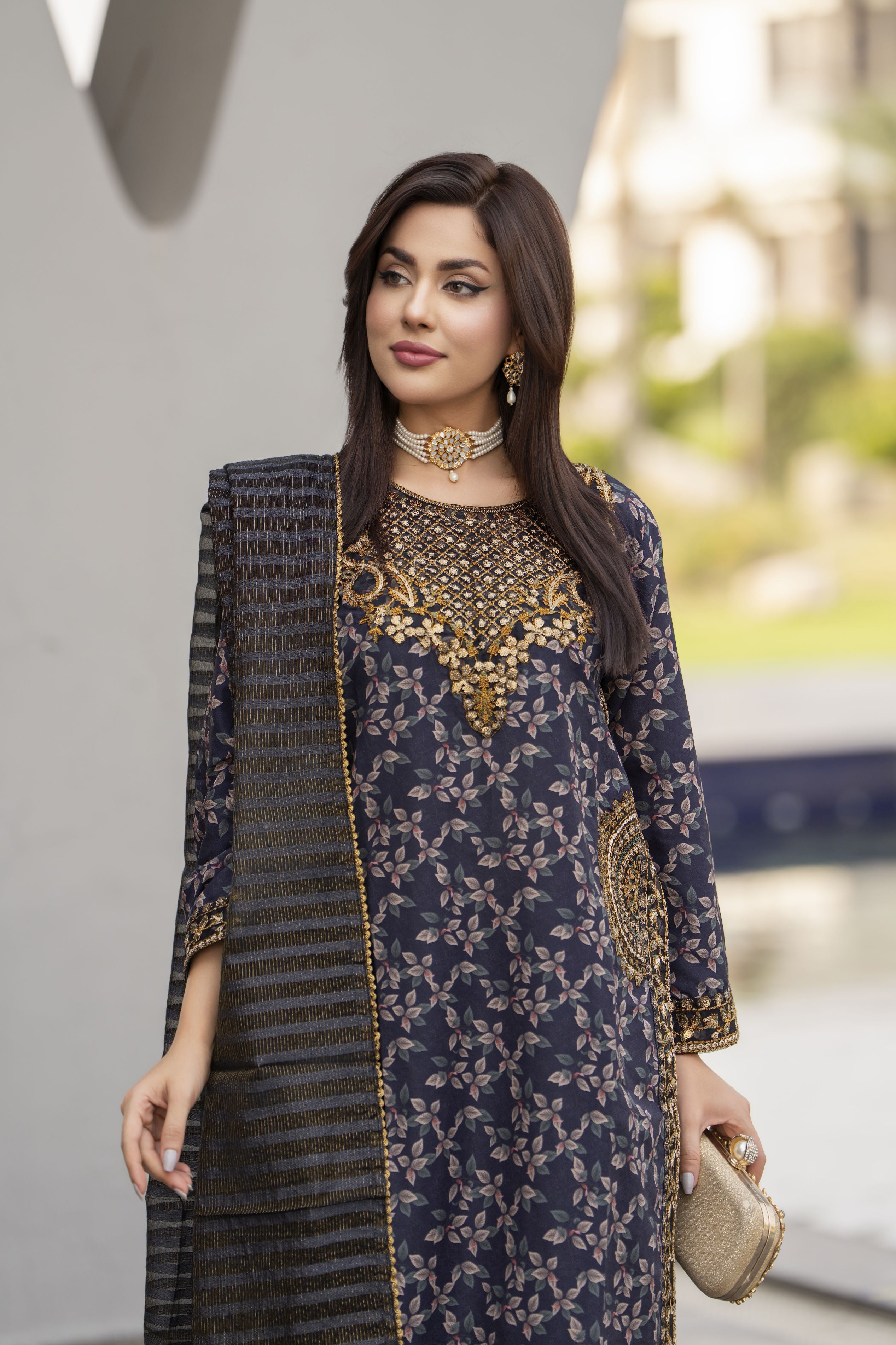 Mohagni 3pc Ready to Wear Silk Lawn Suit 2025 Collection Muse14