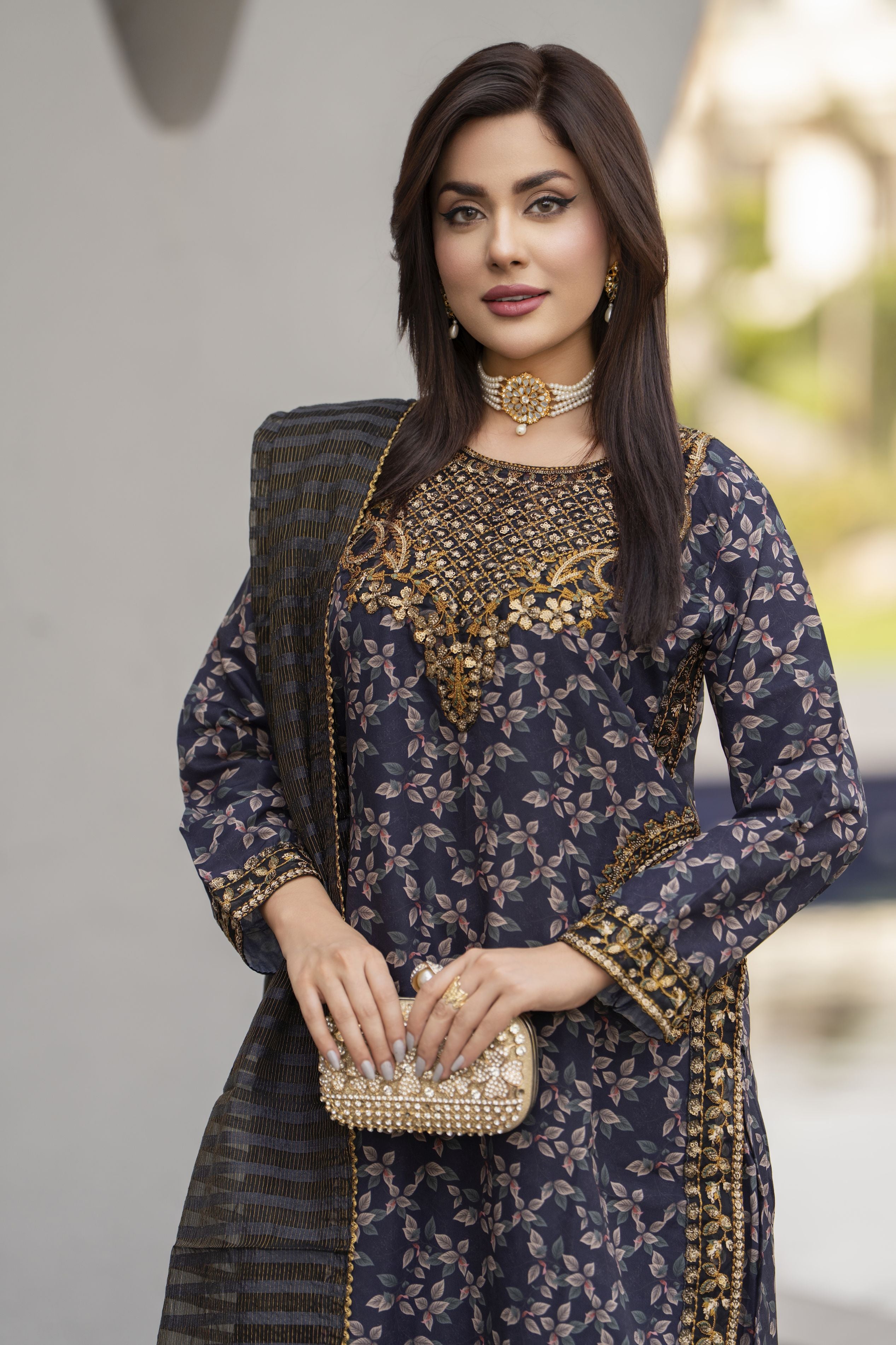 Mohagni 3pc Ready to Wear Silk Lawn Suit 2025 Collection Muse14