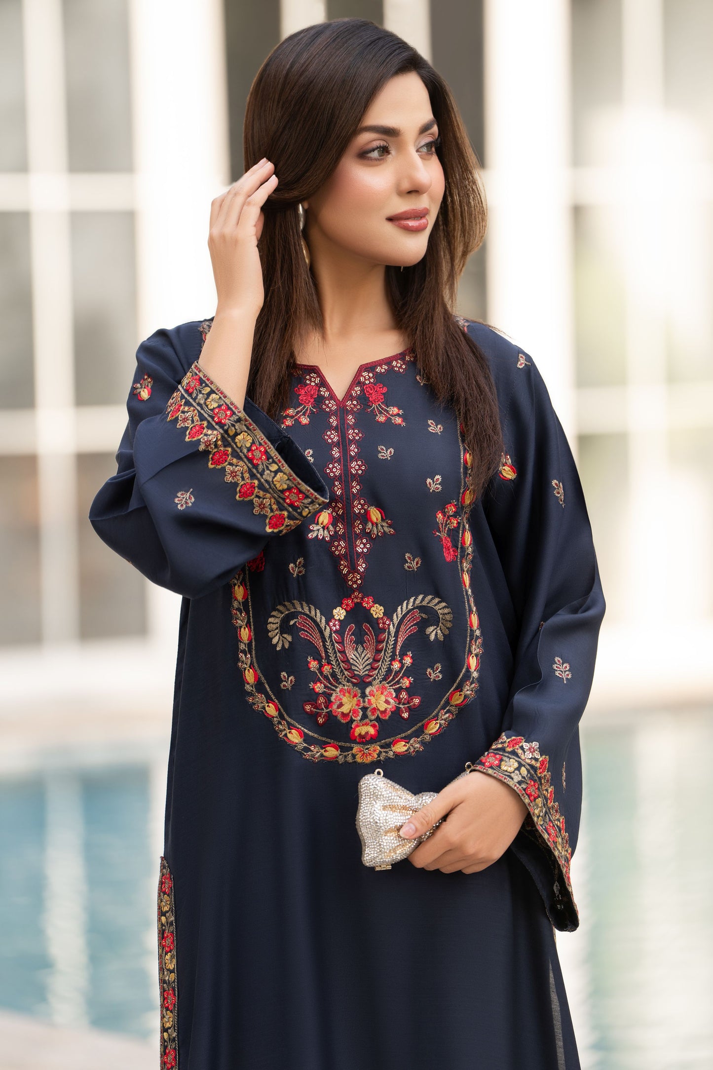 Glow by Hemline – Embroidered Viscose Ready to Wear 2PC Suit Glow6