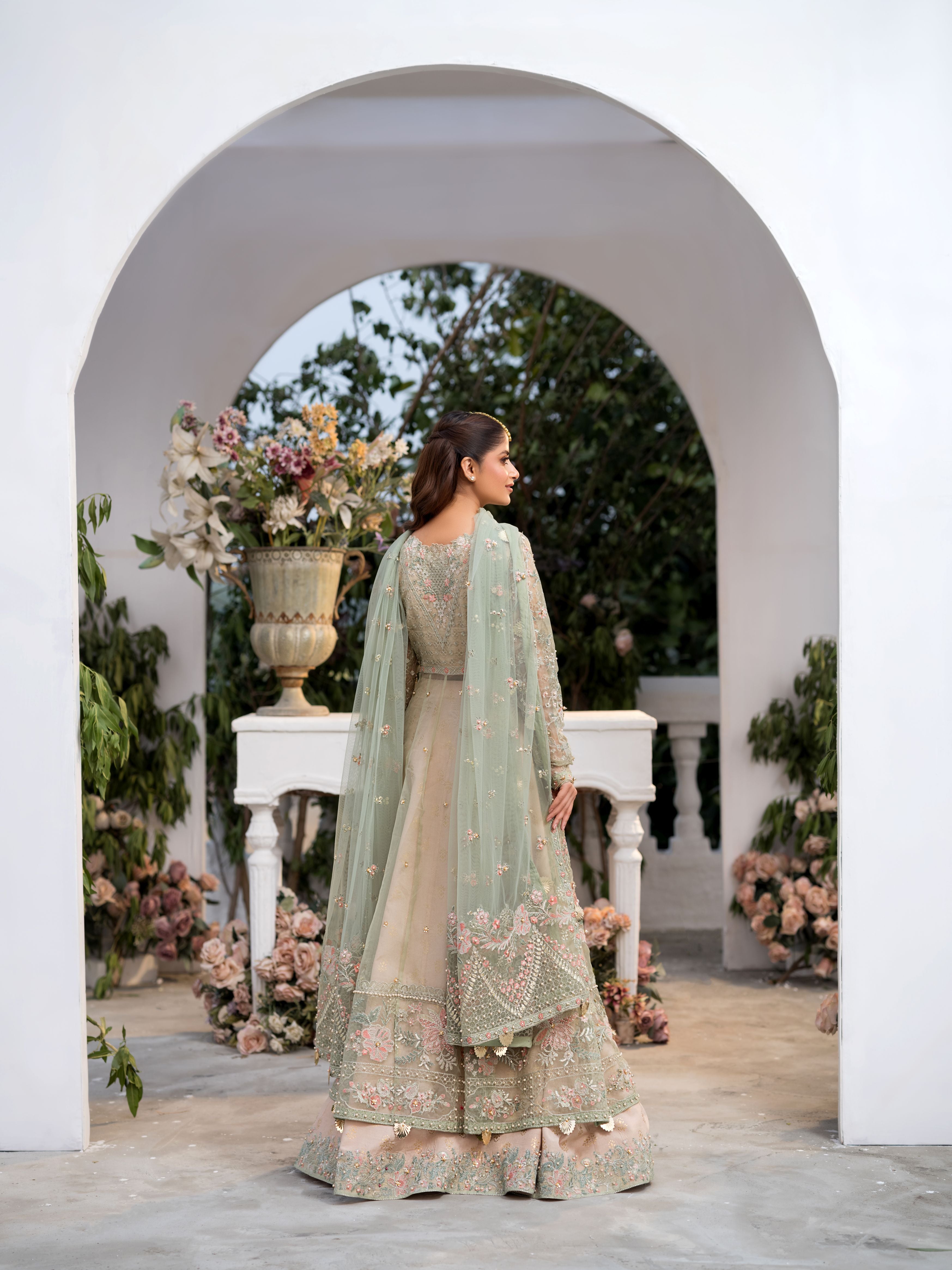 Mehr-o-Mah Handwork Formals by Arwah XMMA1