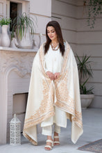 ZS8 Serah by Zaina 3pc Linen Long Shirt with Printed Velvet Shawl