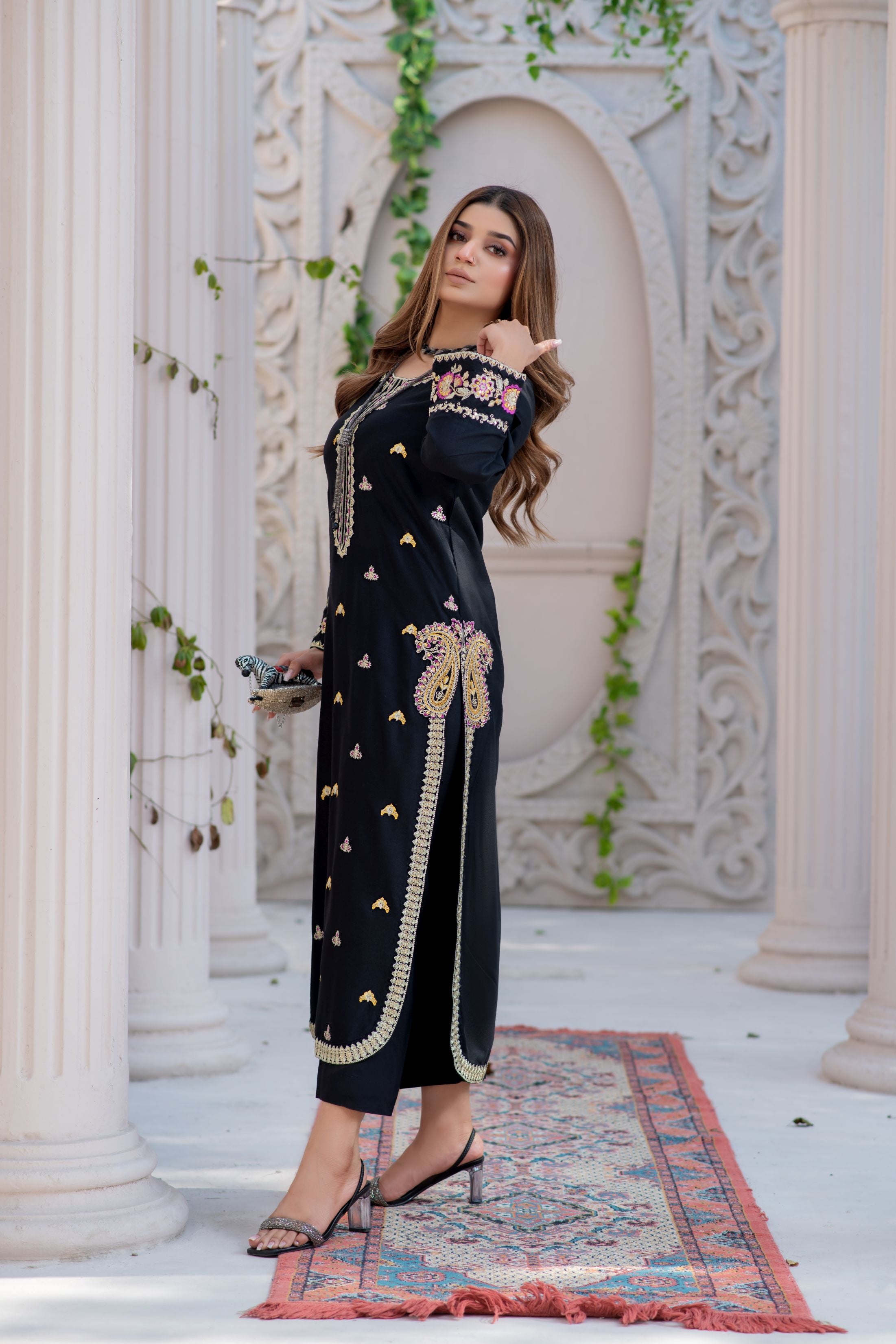 Noura by Hemline Black Long 2pc Viscose Ready to Wear Suit NH10