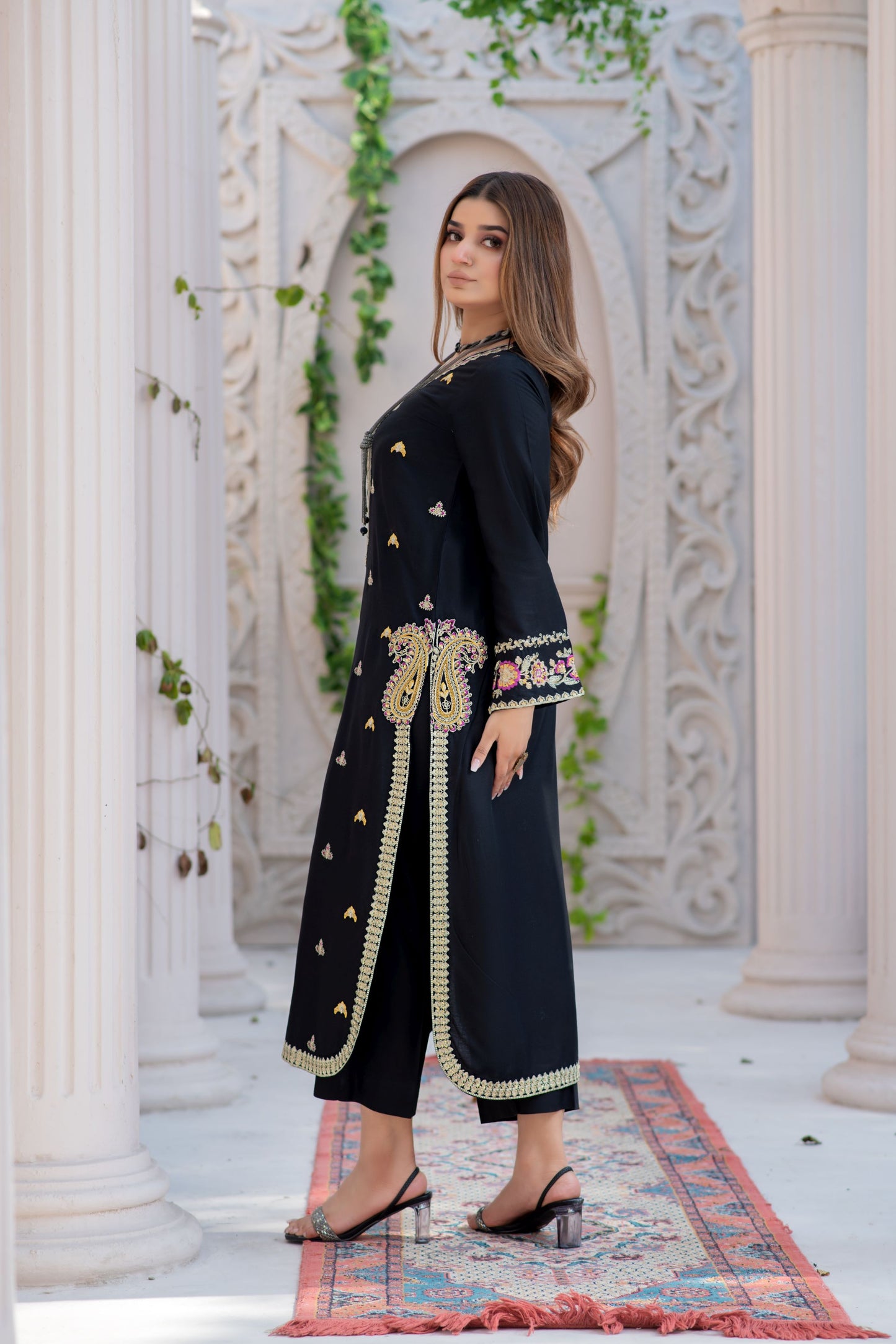 Noura by Hemline Black Long 2pc Viscose Ready to Wear Suit NH10