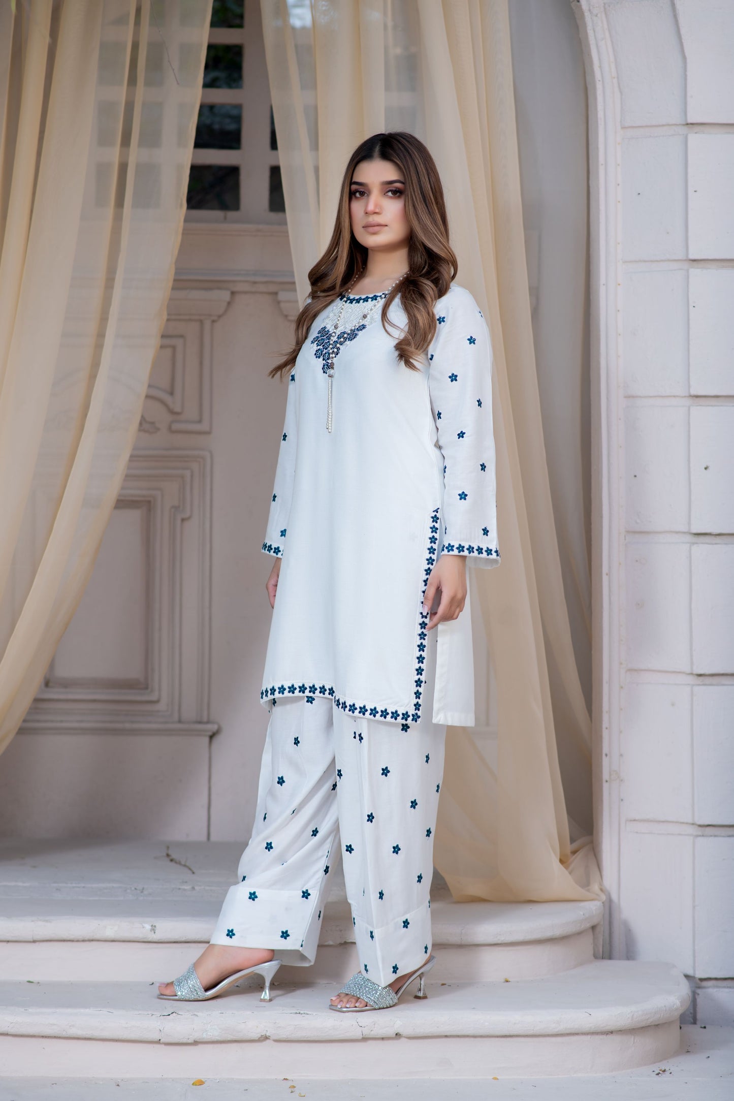 Noura by Hemline Ivory 2pc Viscose Suit with Farshi Shalwar NH9