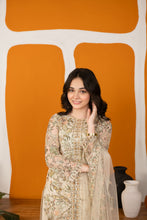 Zaiwaraat by Arwah – Off White Handworked Net Shirt with Sequin Sharara – ZWR15