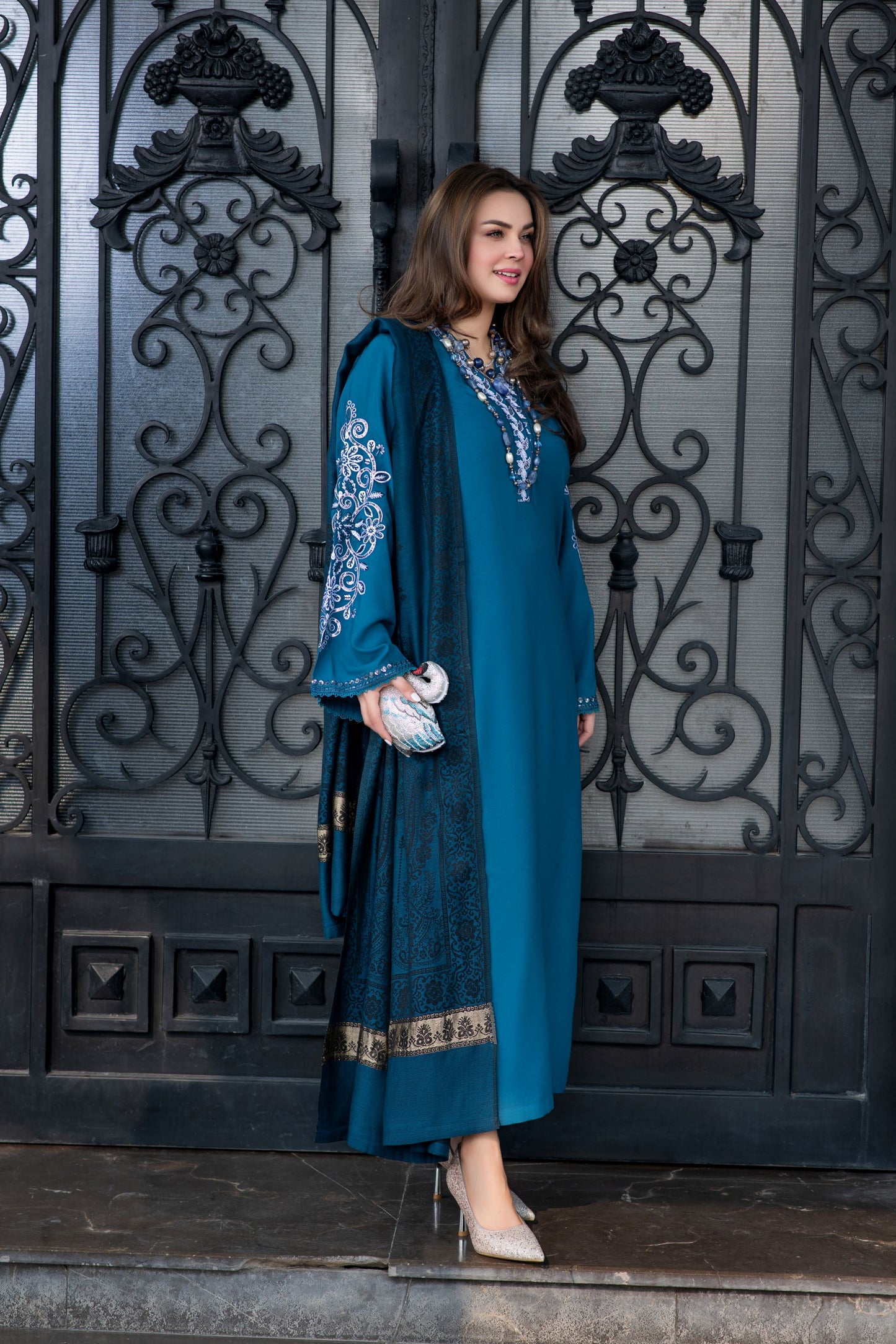 Zimal 3pc Ready to Wear Linen Dress with Wool Jacquard Shawl ZW3