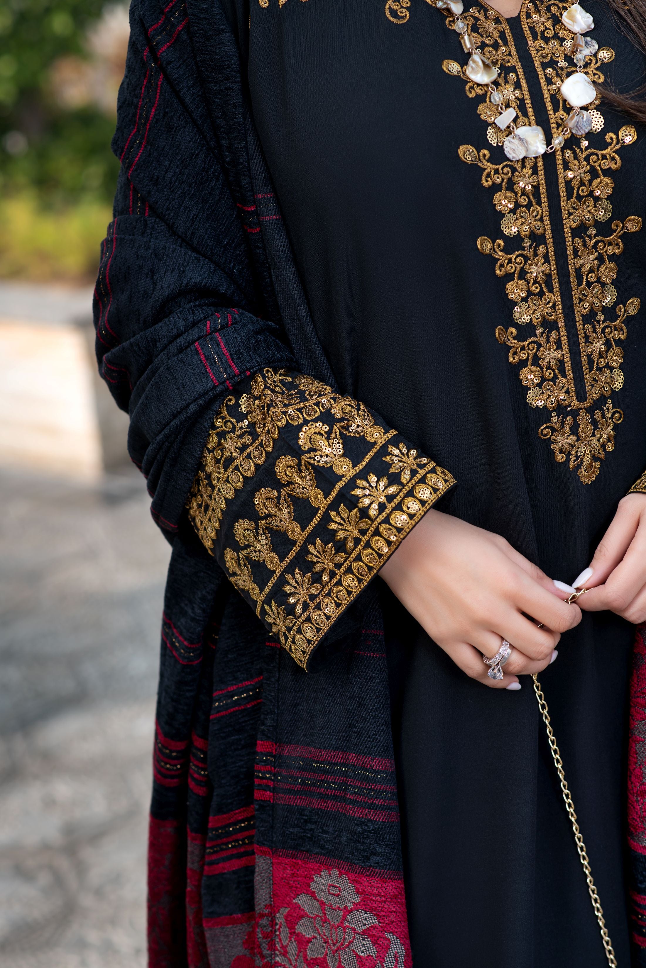 Zimal 3pc Linen Dress with Velvet-Thread Jacquard Shawl ZW4