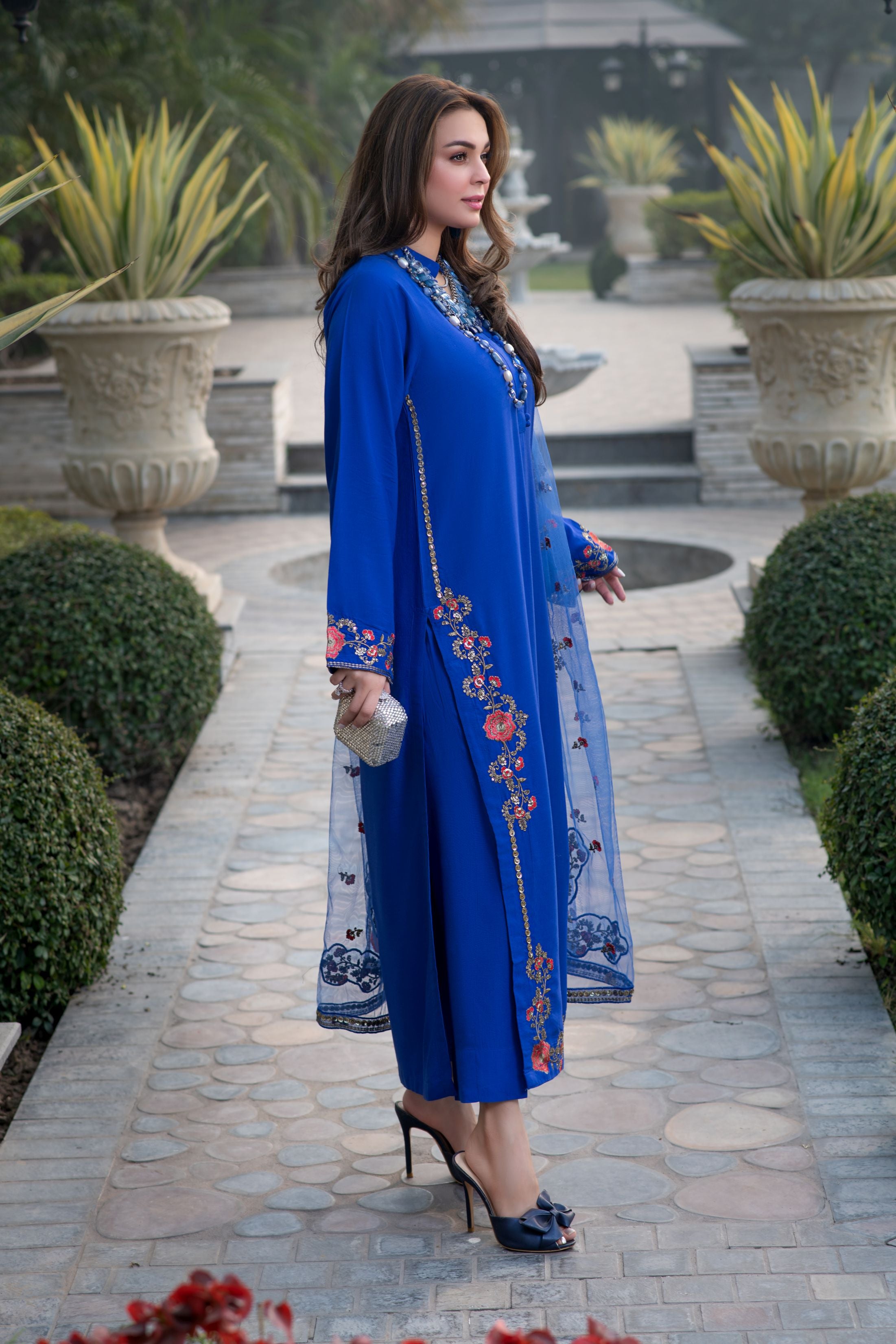 Zimal 3pc Ready to Wear Linen Embroidered Dress with Net Dupatta ZW1