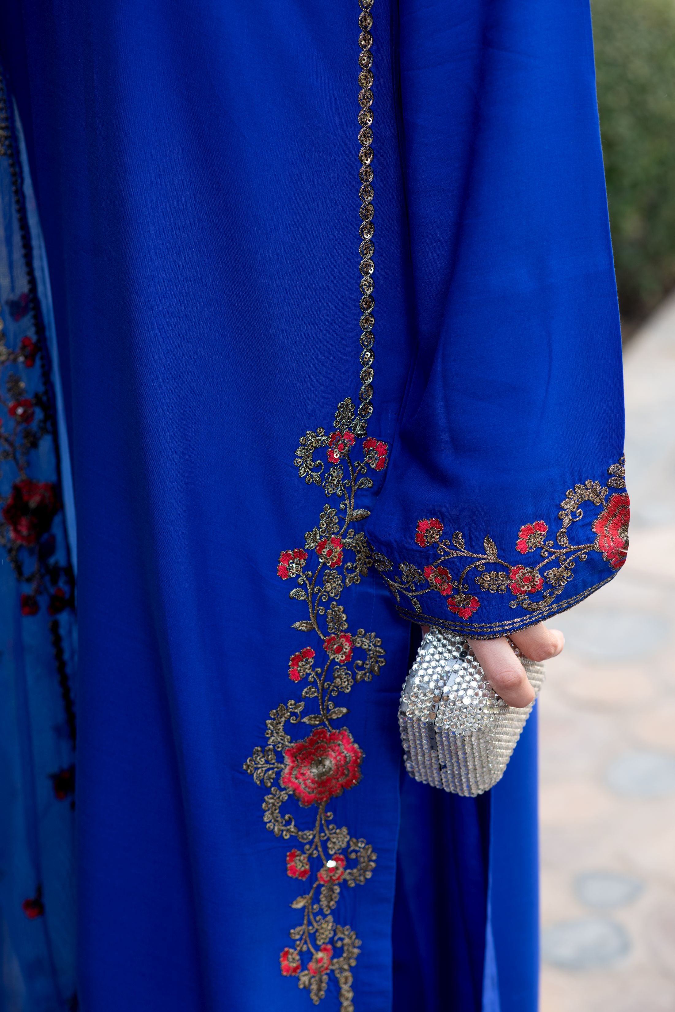 Zimal 3pc Ready to Wear Linen Embroidered Dress with Net Dupatta ZW1