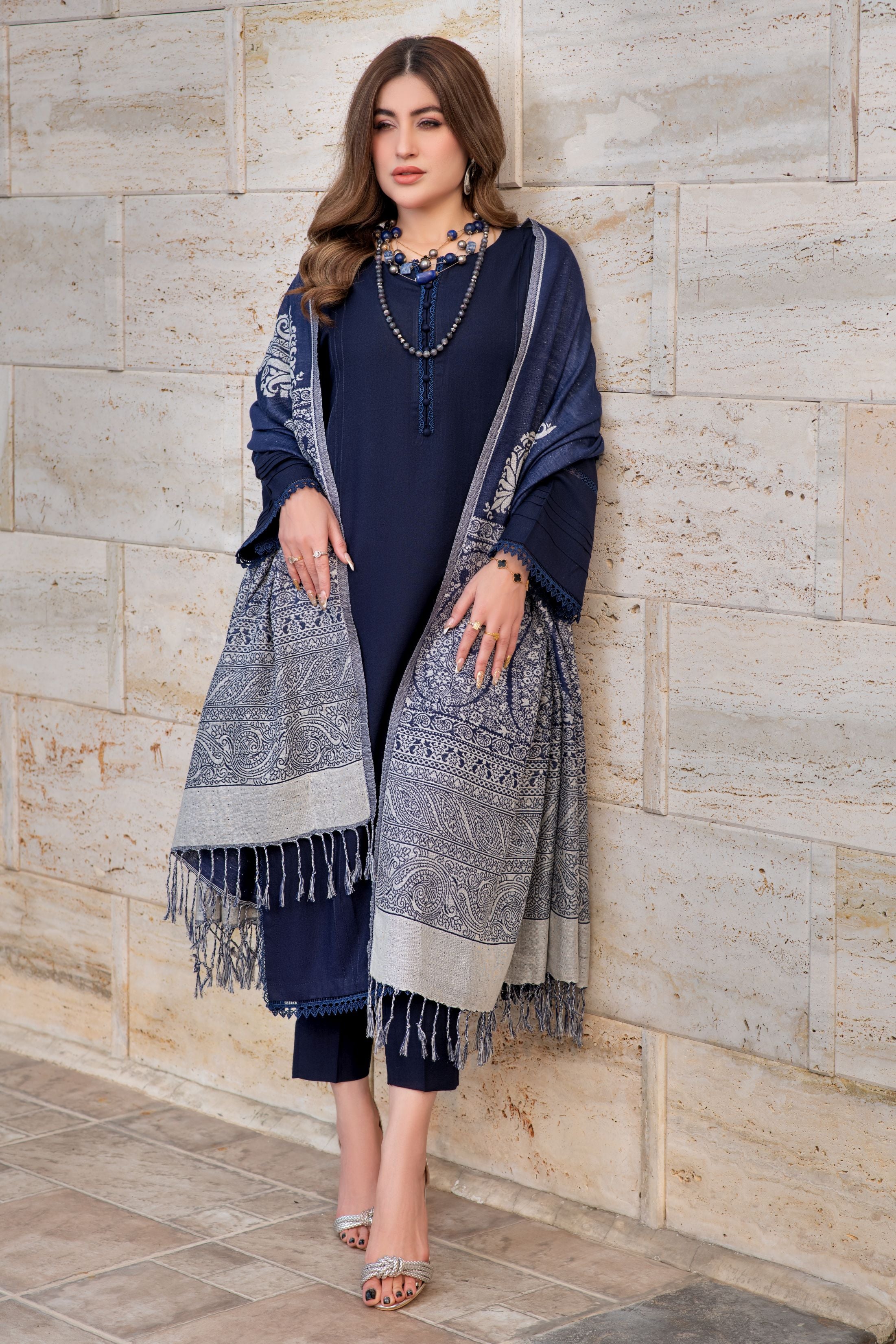 Aurum by Gul Warun – Navy Multani Shawl Dhanak 3pc Suit GA8