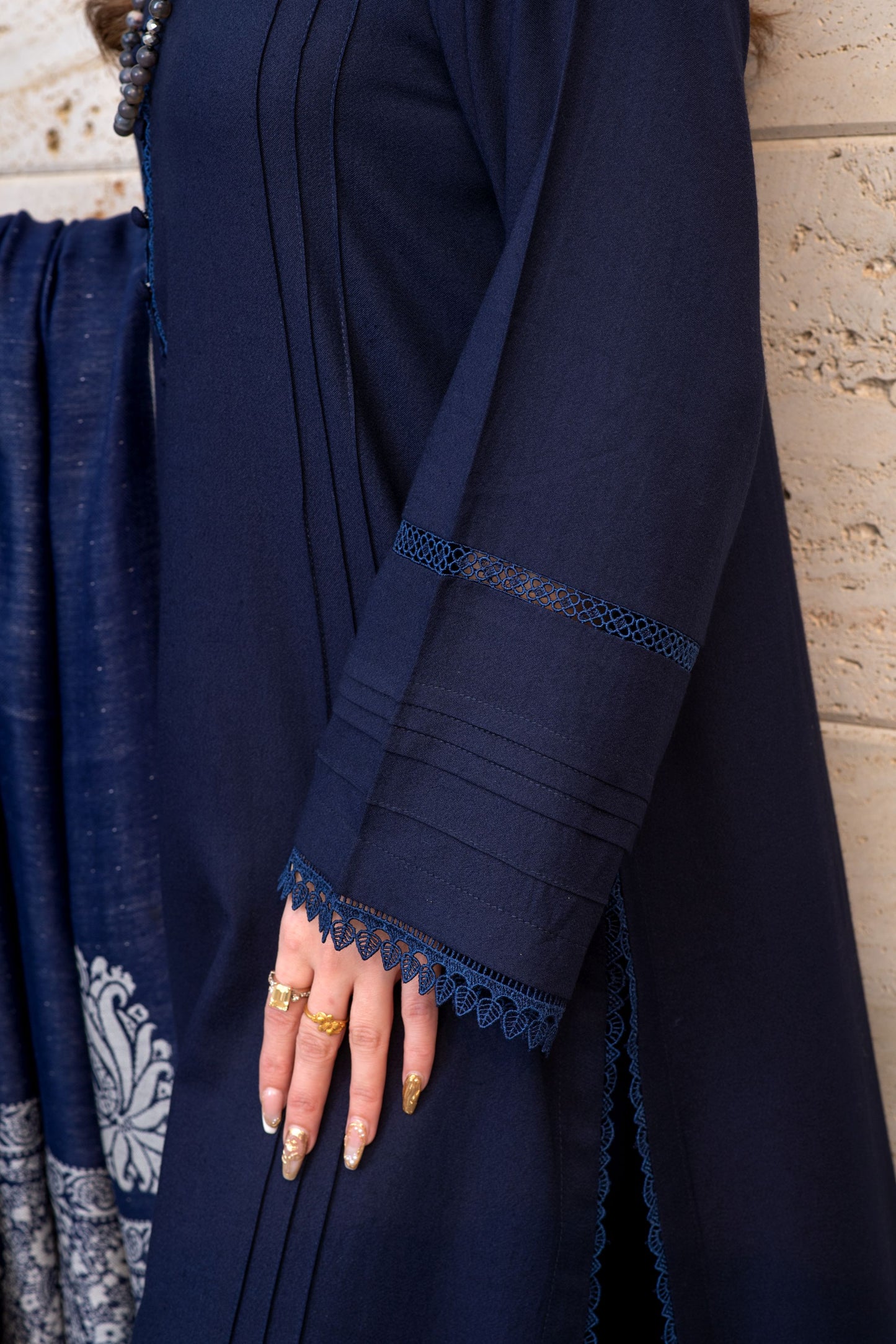 Aurum by Gul Warun – Navy Multani Shawl Dhanak 3pc Suit GA8