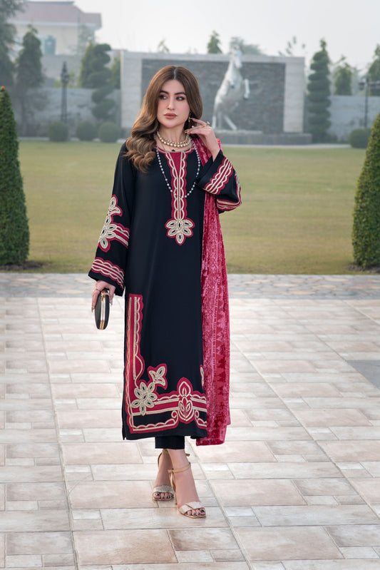 Aurum by Gul Warun – Noir Palachi Shawl Dhanak 3pc Suit GA11