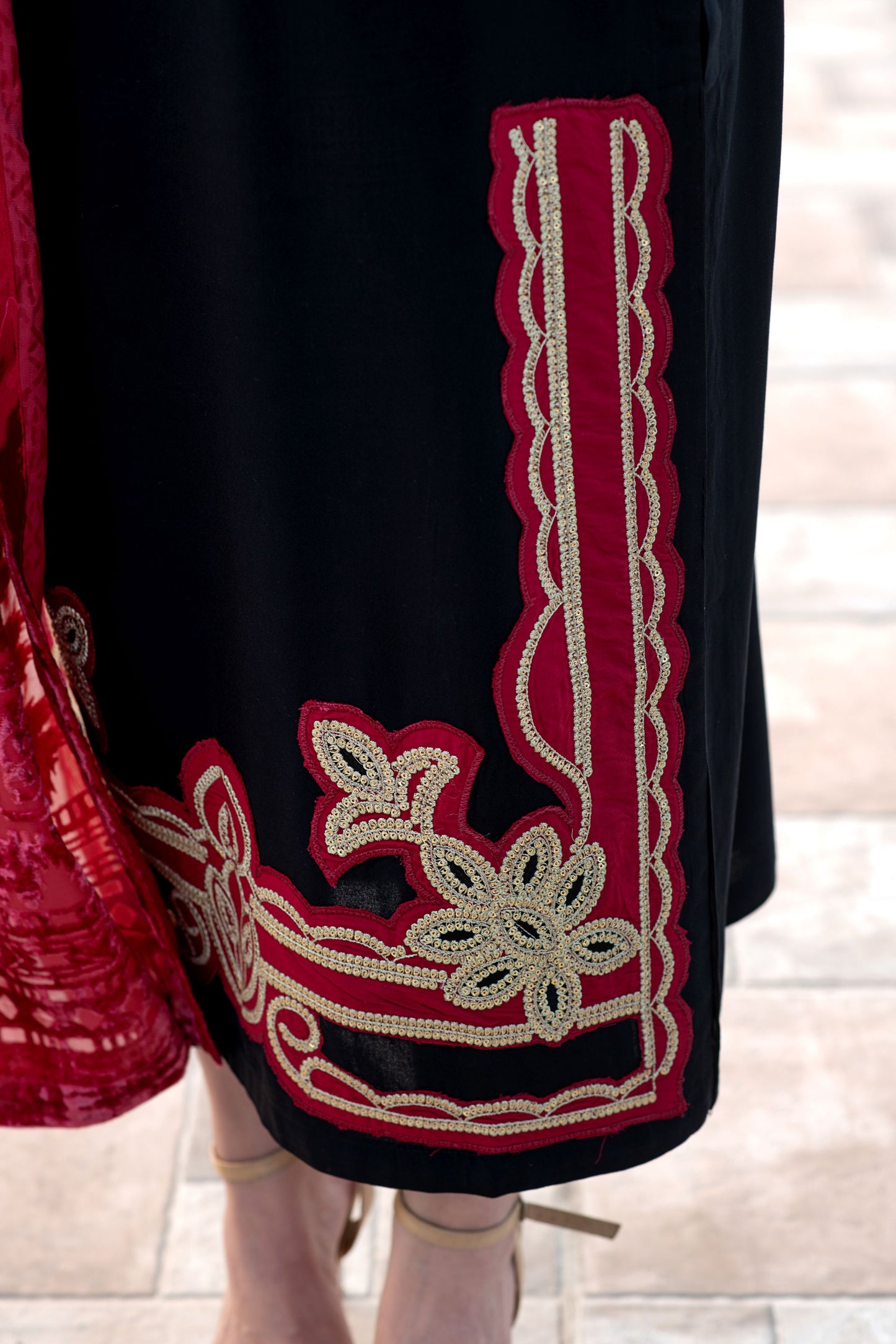 Aurum by Gul Warun – Noir Palachi Shawl Dhanak 3pc Suit GA11