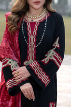 Aurum by Gul Warun – Noir Palachi Shawl Dhanak 3pc Suit GA11