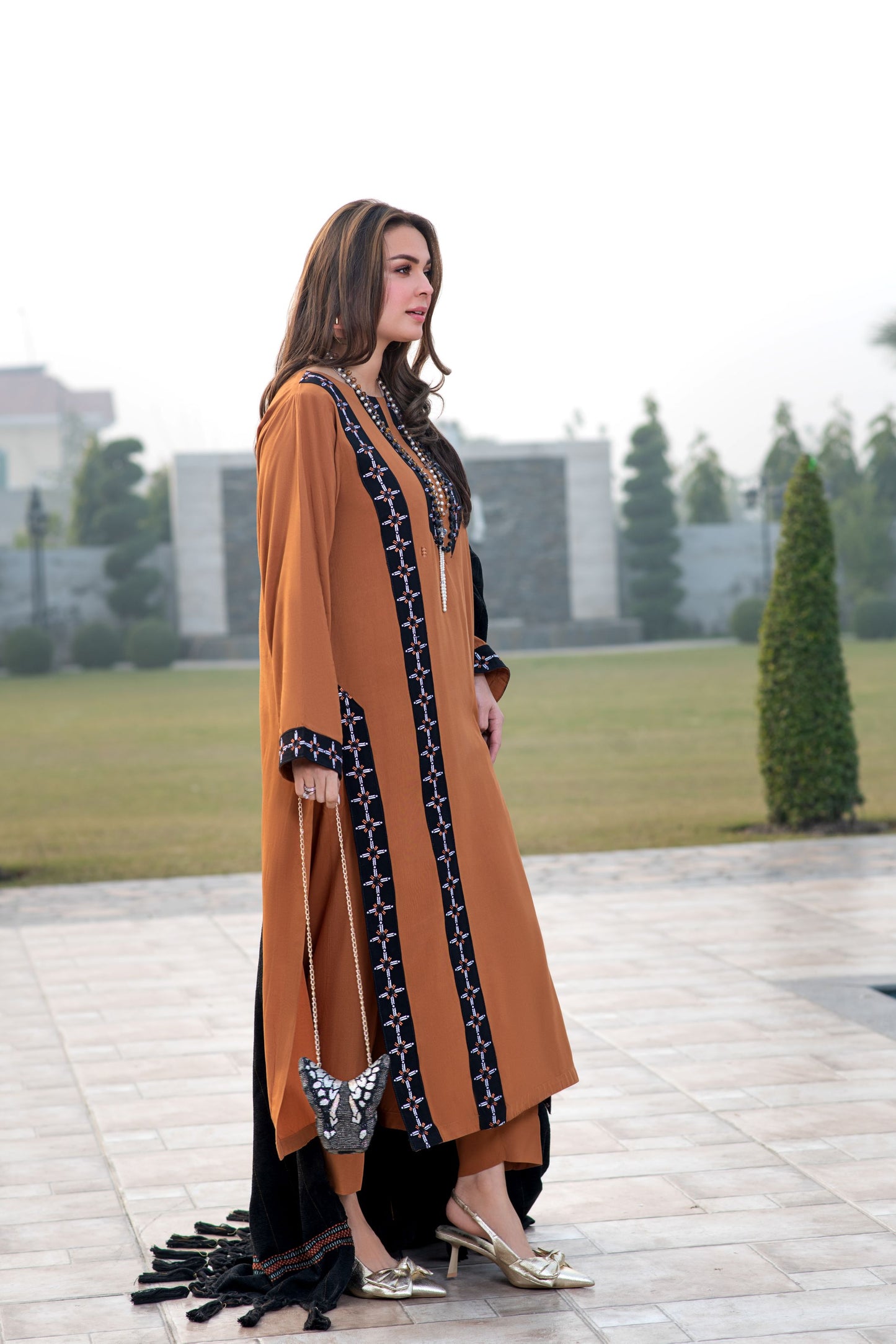 Zimal 3pc Linen Dress with Velvet-Thread Jacquard Shawl ZW6