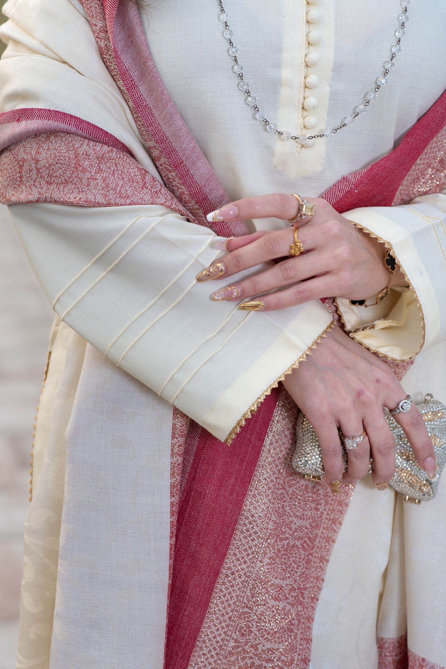 Aurum by Gul Warun – Ivory Multani Shawl Dhanak 3pc Suit GA5