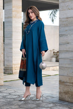 Aurum by Gul Warun – Teal Multani Shawl Dhanak 3pc Suit GA4