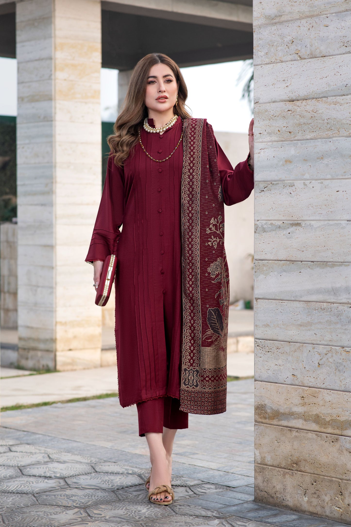 Aurum by Gul Warun – Maroon Multani Shawl Dhanak 3pc Suit GA1
