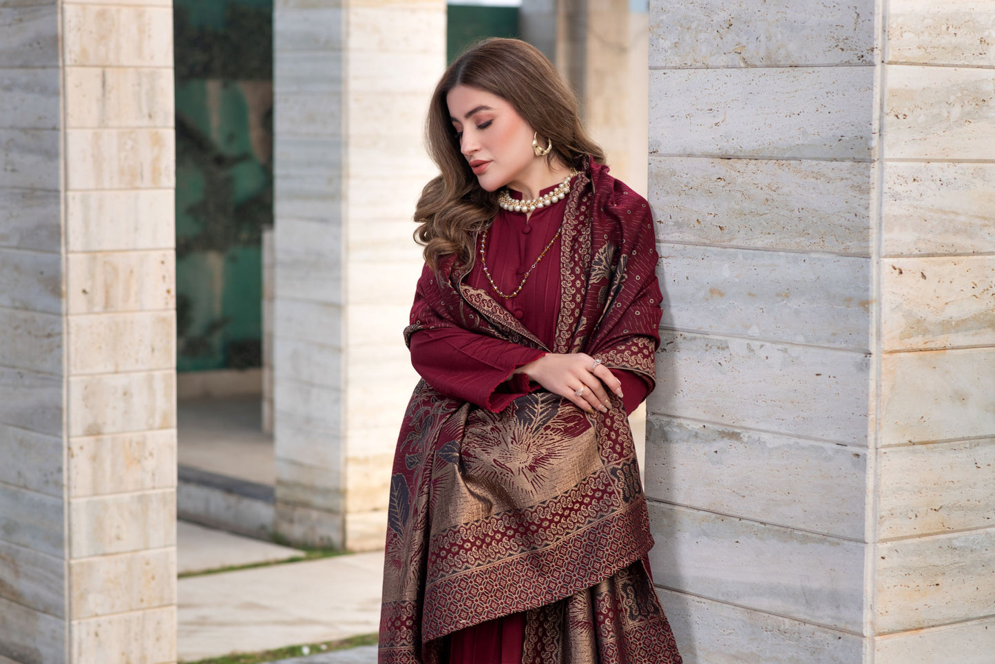 Aurum by Gul Warun – Maroon Multani Shawl Dhanak 3pc Suit GA1
