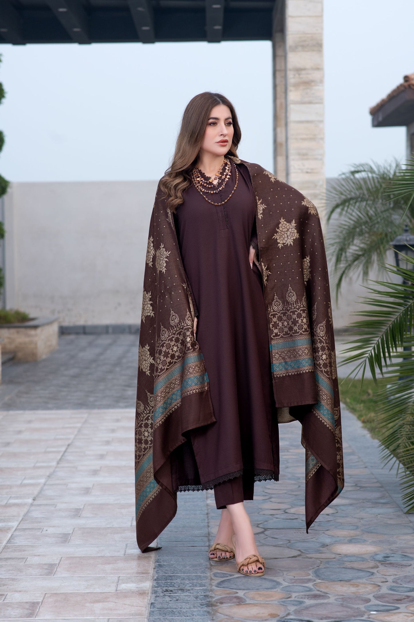 Aurum by Gul Warun – Chocolate Multani Shawl Dhanak 3pc Suit GA10