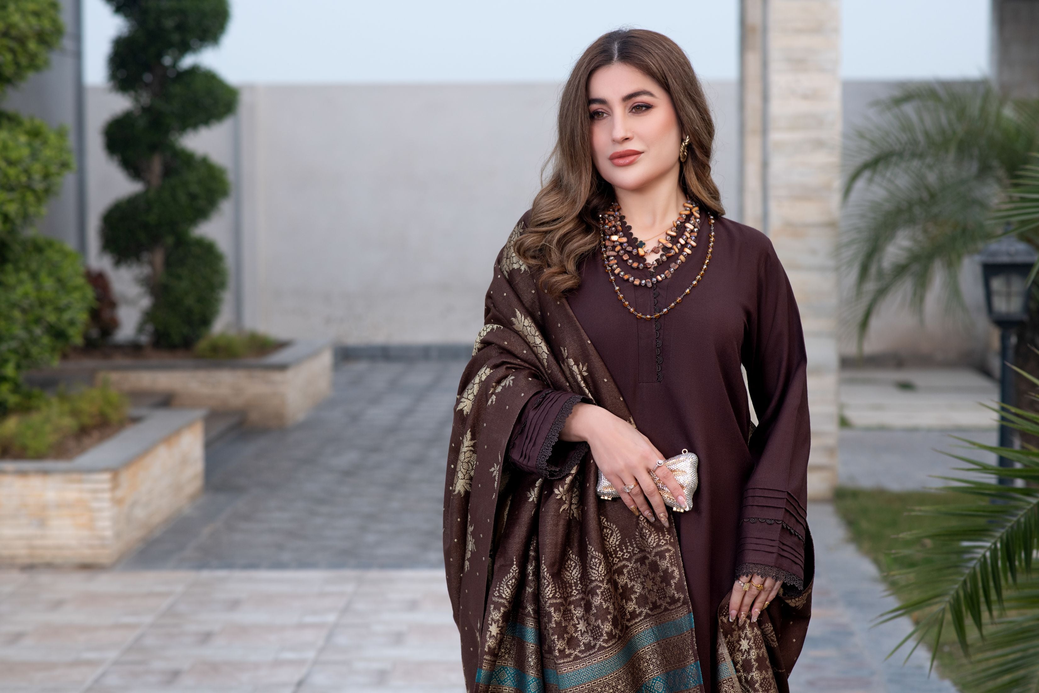 Aurum by Gul Warun – Chocolate Multani Shawl Dhanak 3pc Suit GA10