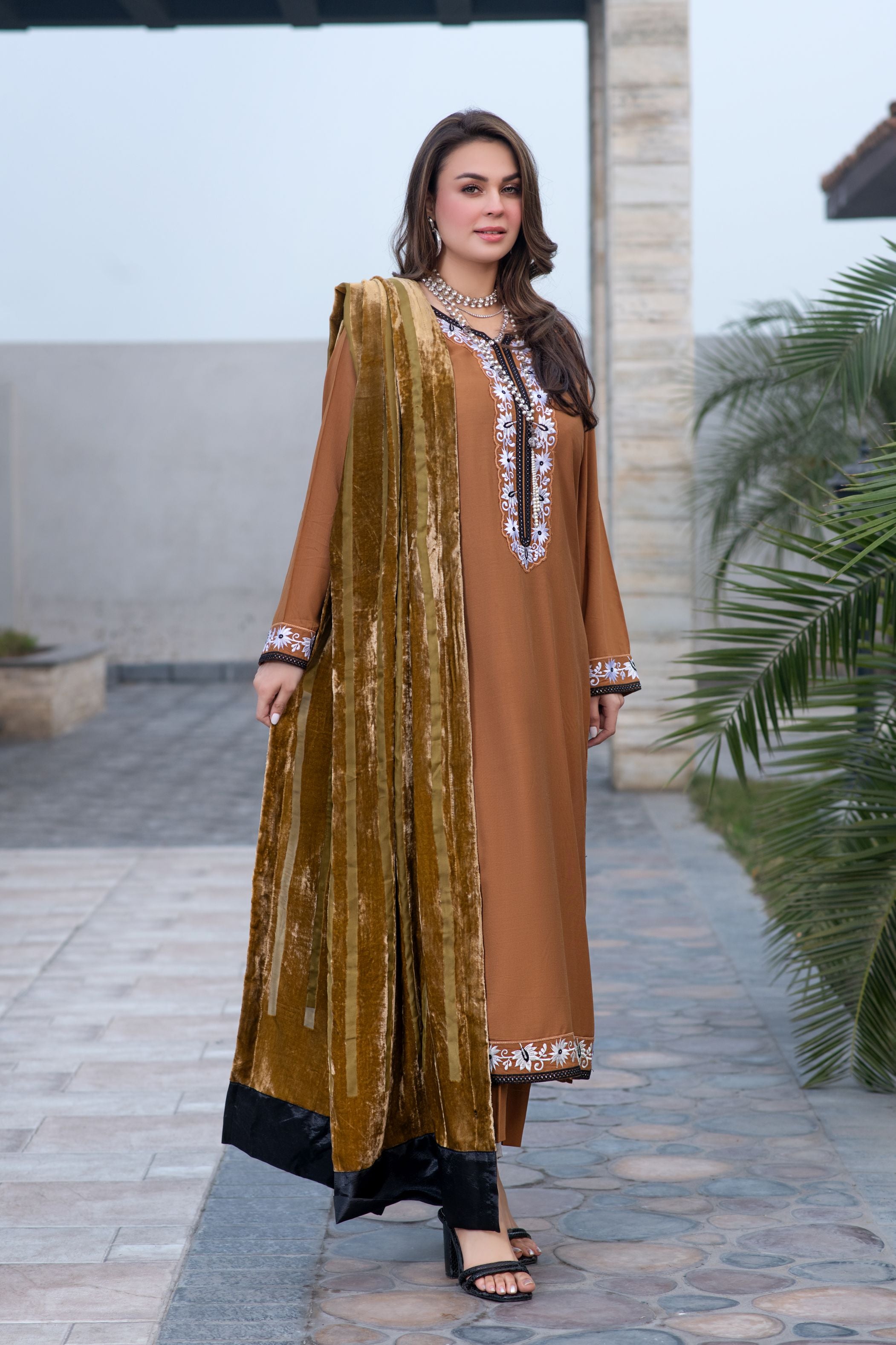 Zohra | 3pc Ready to Wear Winter Dress with Palachi Shawl ZAB1