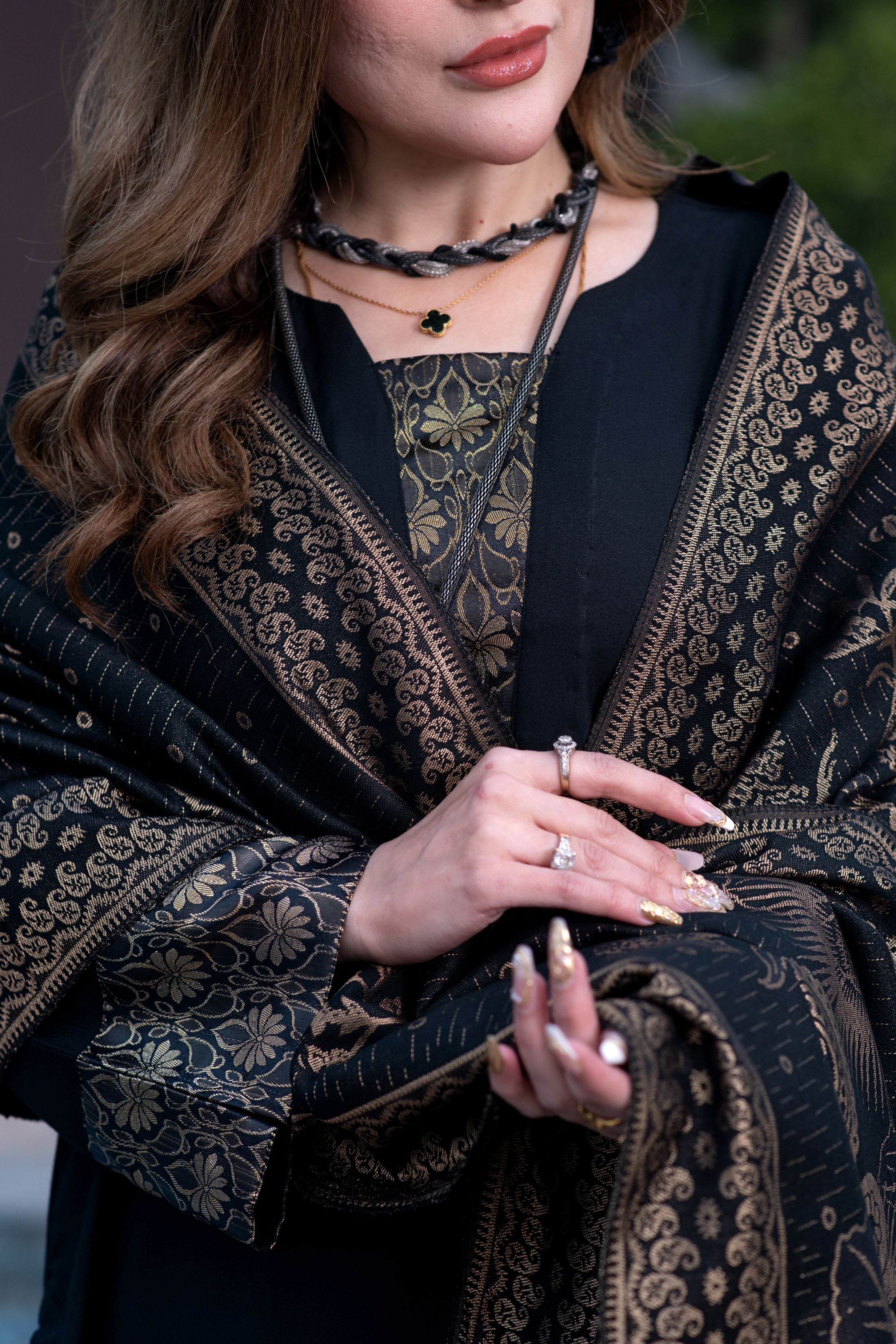Aurum by Gul Warun – Black Gold Multani Shawl Dhanak 3pc Suit GA9