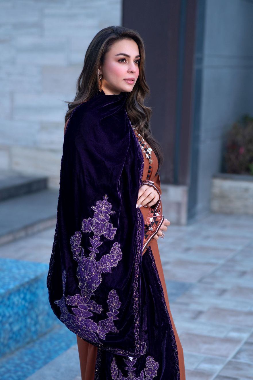 Embroidered Velvet Stole for Women – Purple VS11