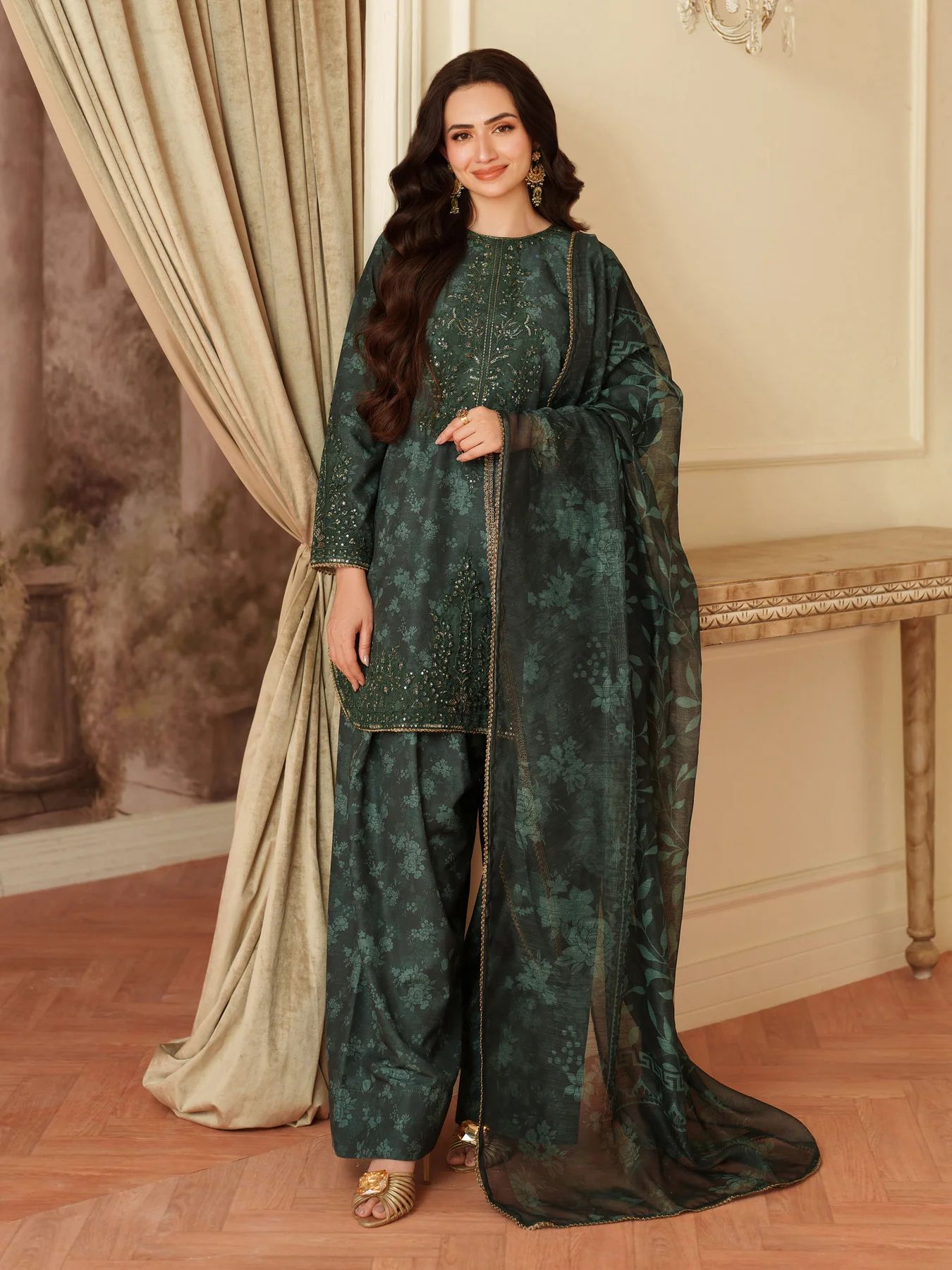 Opal Edit by Mohagni Printed Khaddar Winter 3pc Farshi Shalwar Dress FMC5
