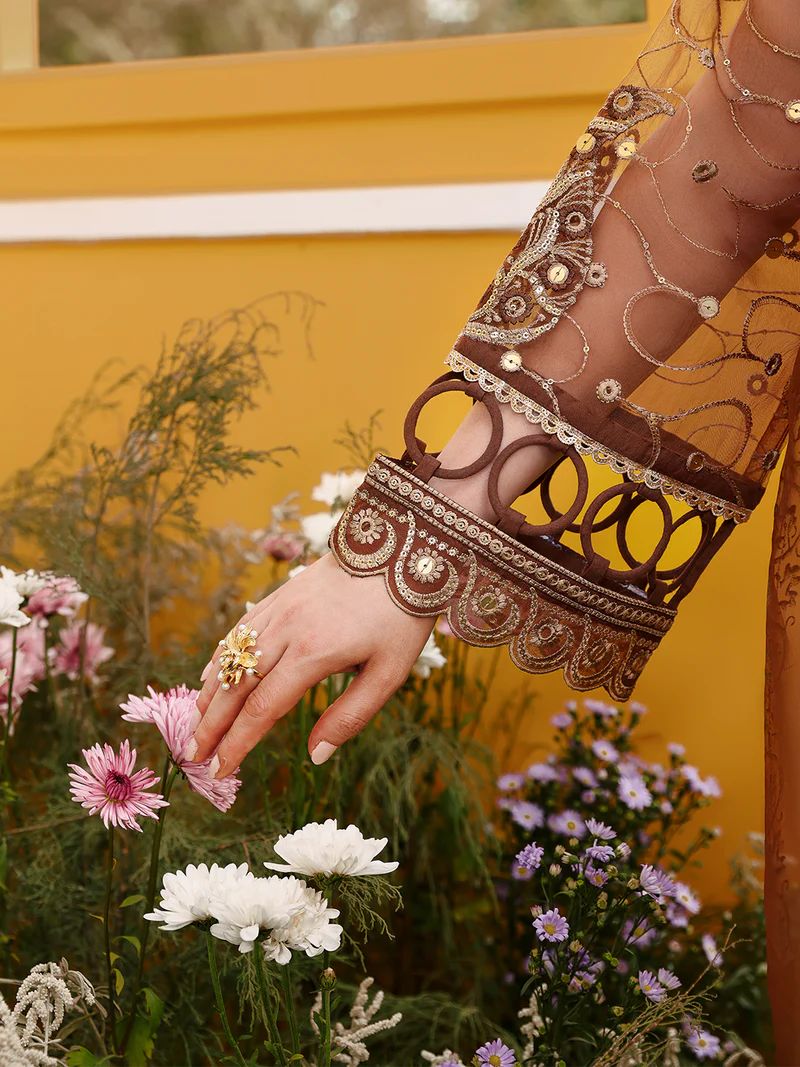 Hania’s Eid Twinning Charm by Mona – Chocolate Chikankari Sharara Suit HEC14