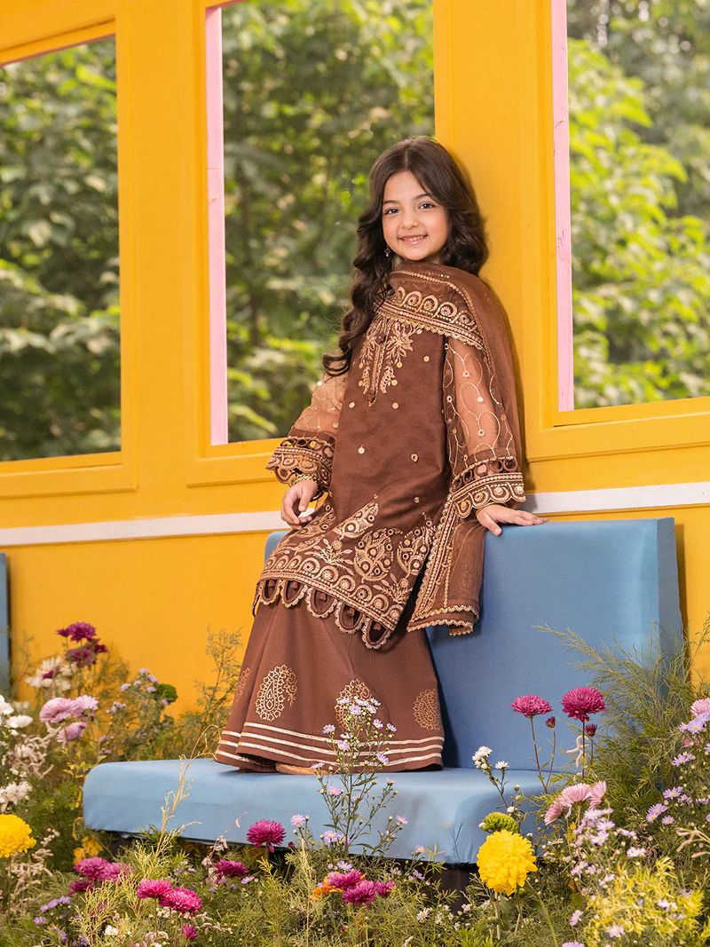 Hania’s Eid Twinning Charm by Mona – Chocolate Chikankari Sharara Suit HEC14
