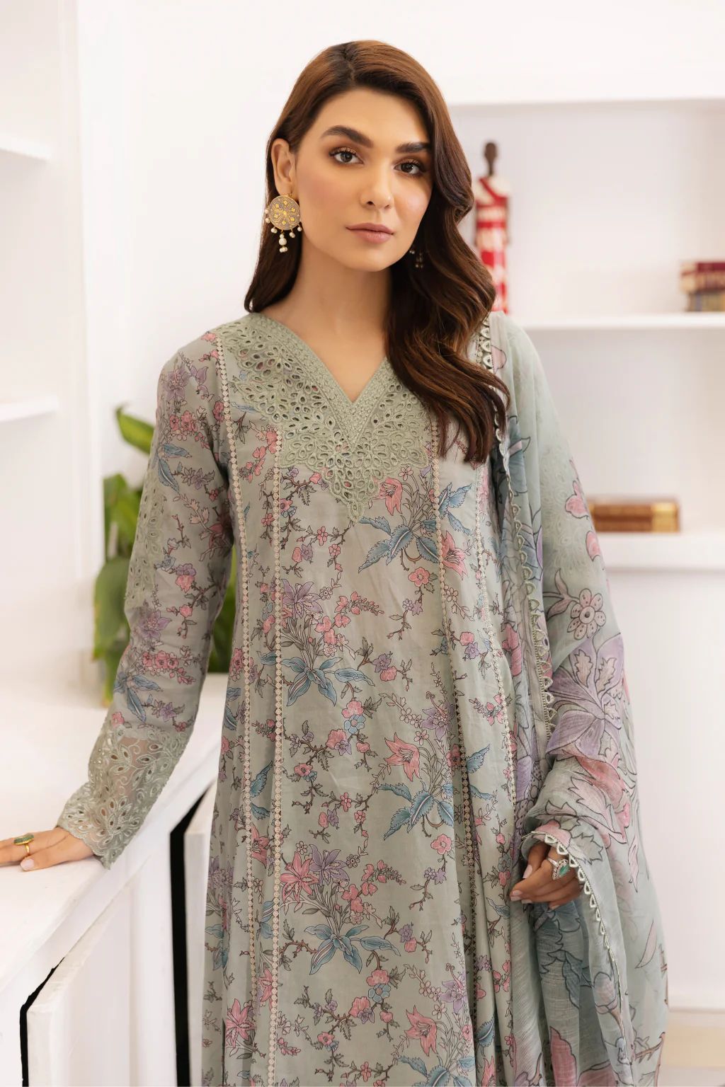Iznik Ready to Wear 06