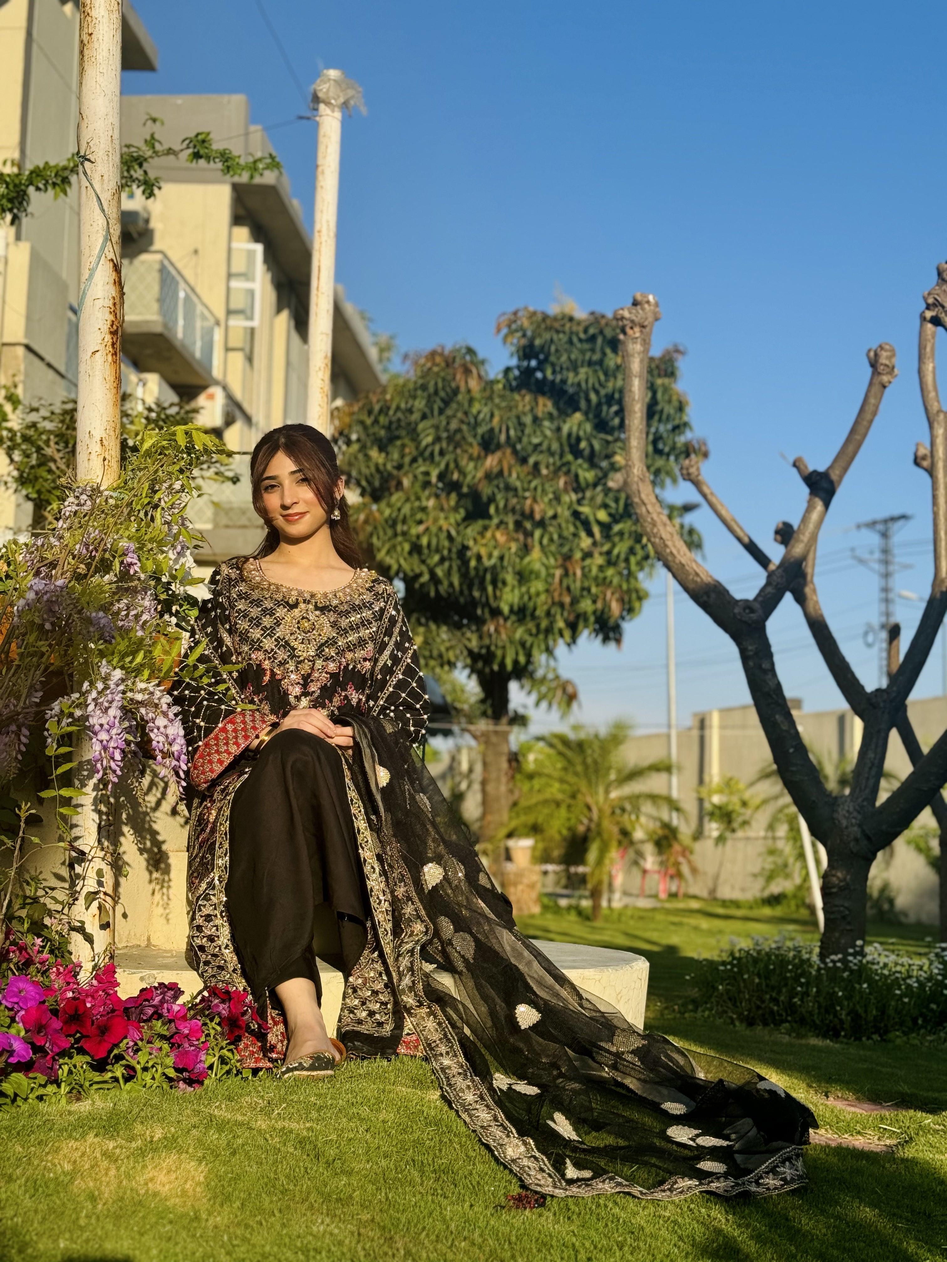 MONA Ready to Wear Formal AX31