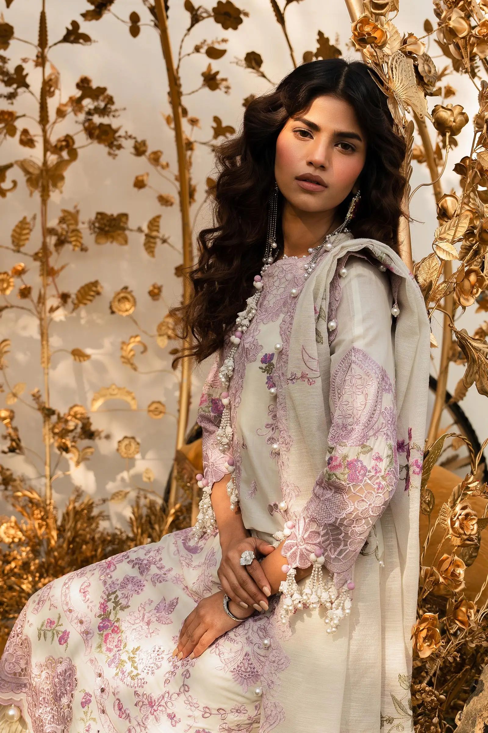 Sana Safinaz Luxury Collection'24 04B
