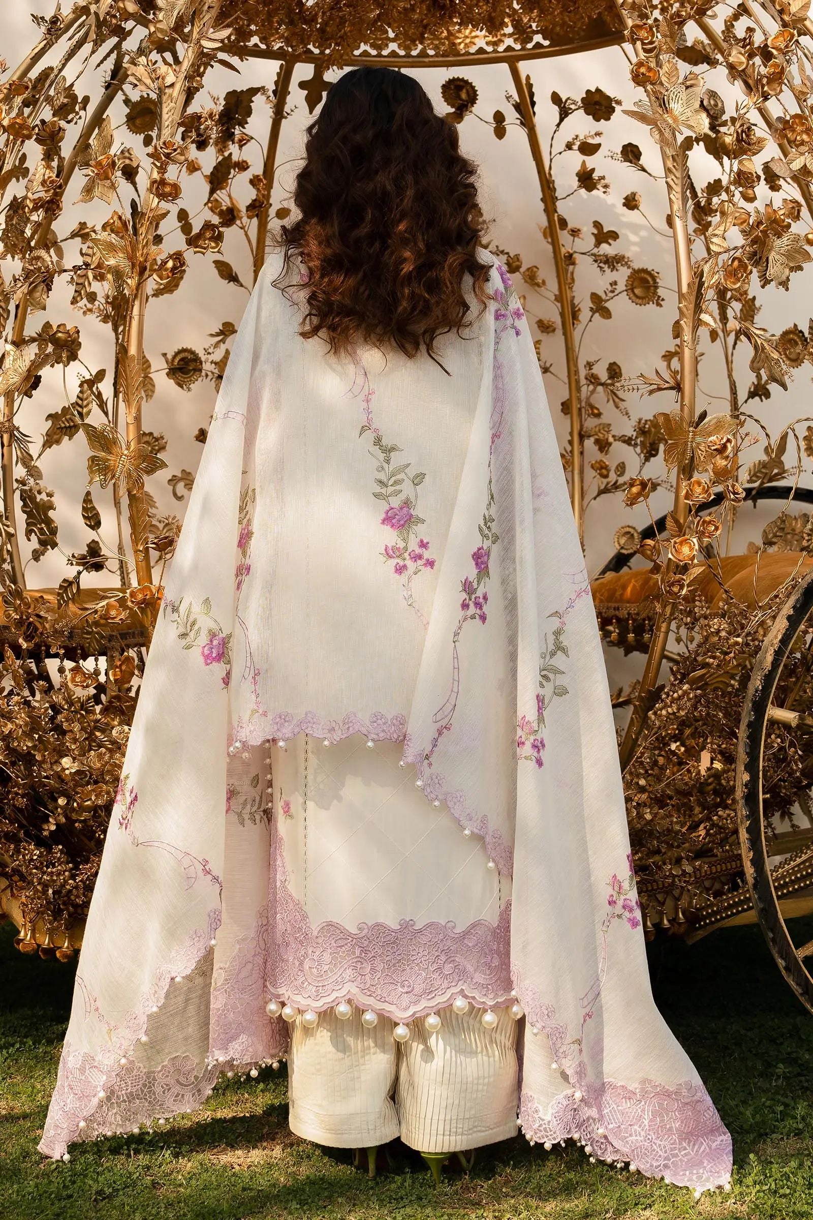 Sana Safinaz Luxury Collection'24 04B