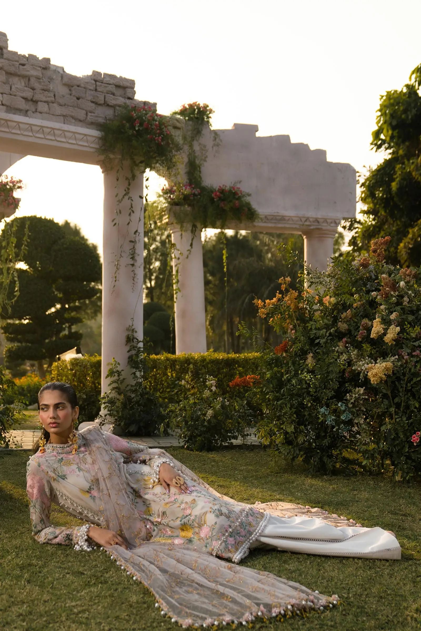 Sana Safinaz Luxury Collection'24 09A