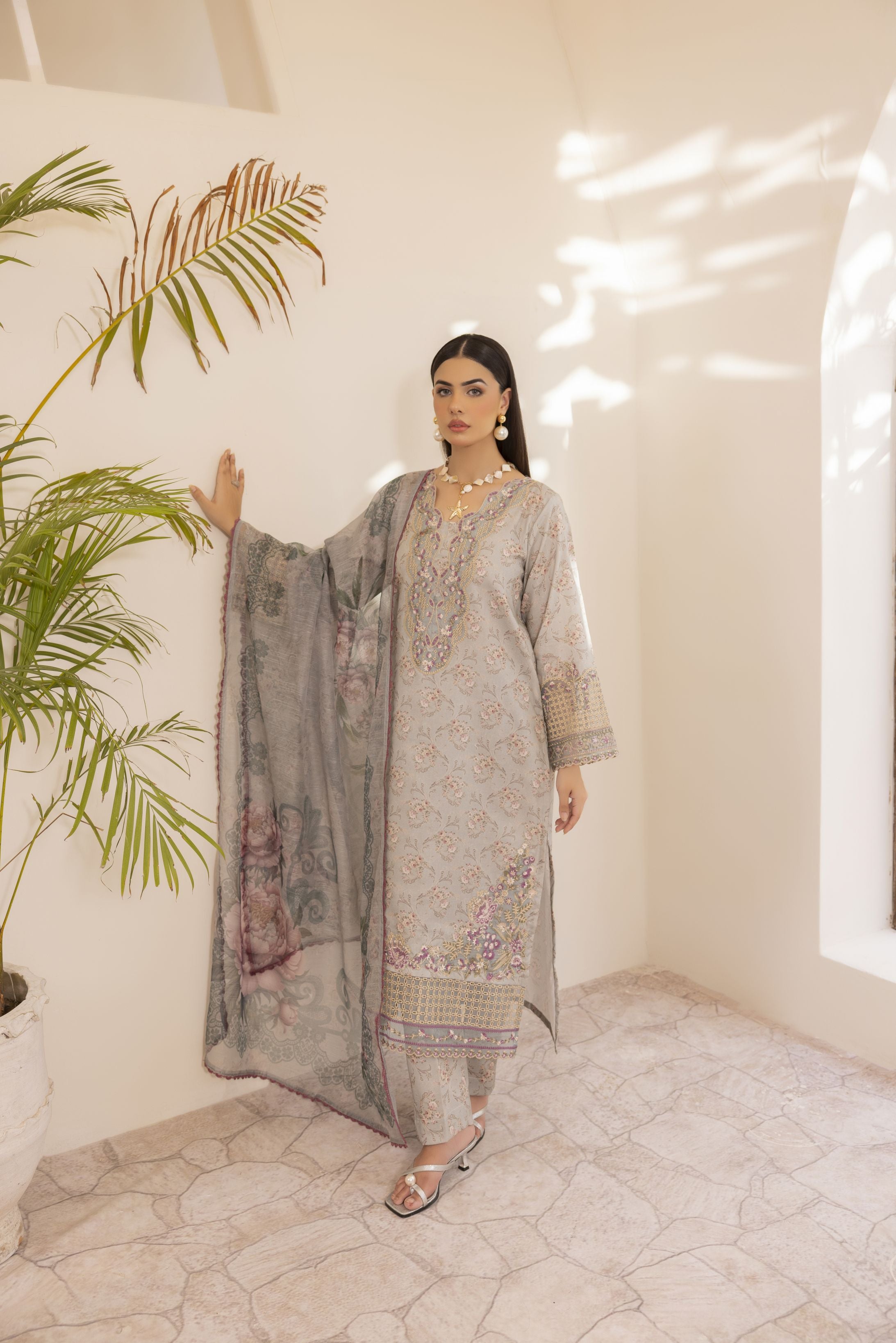 Mohagni Ready to Wear Embroidered Lawn 3pc Suit with Printed Dupatta SLM1