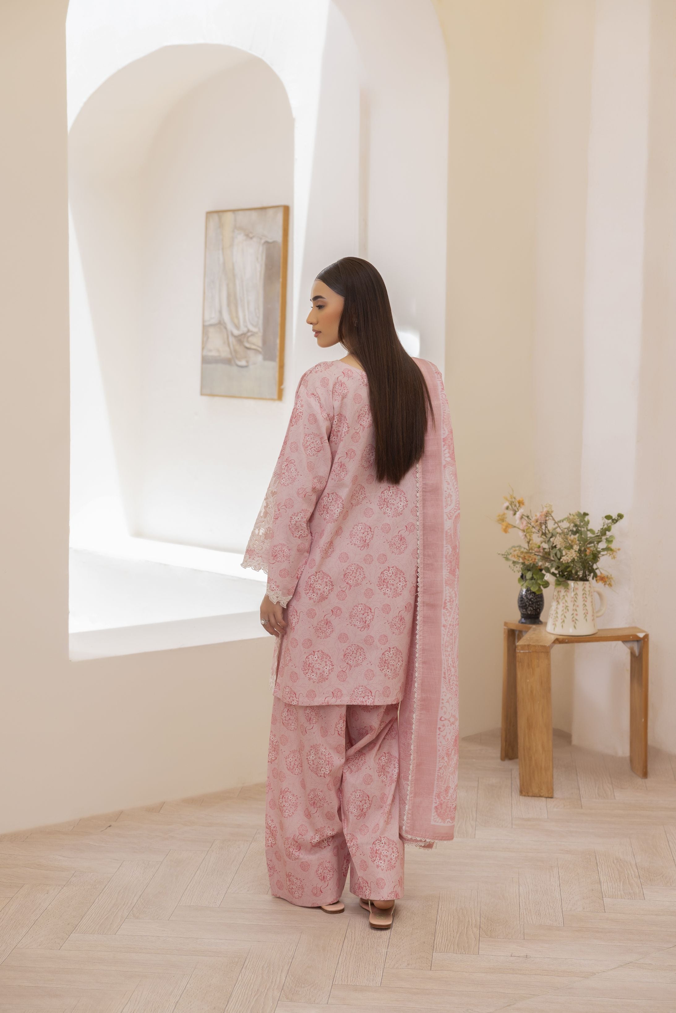 Mohagni Ready to Wear Embroidered Lawn 3pc Farhi Shalwar Suit in Soft Pink SLM5