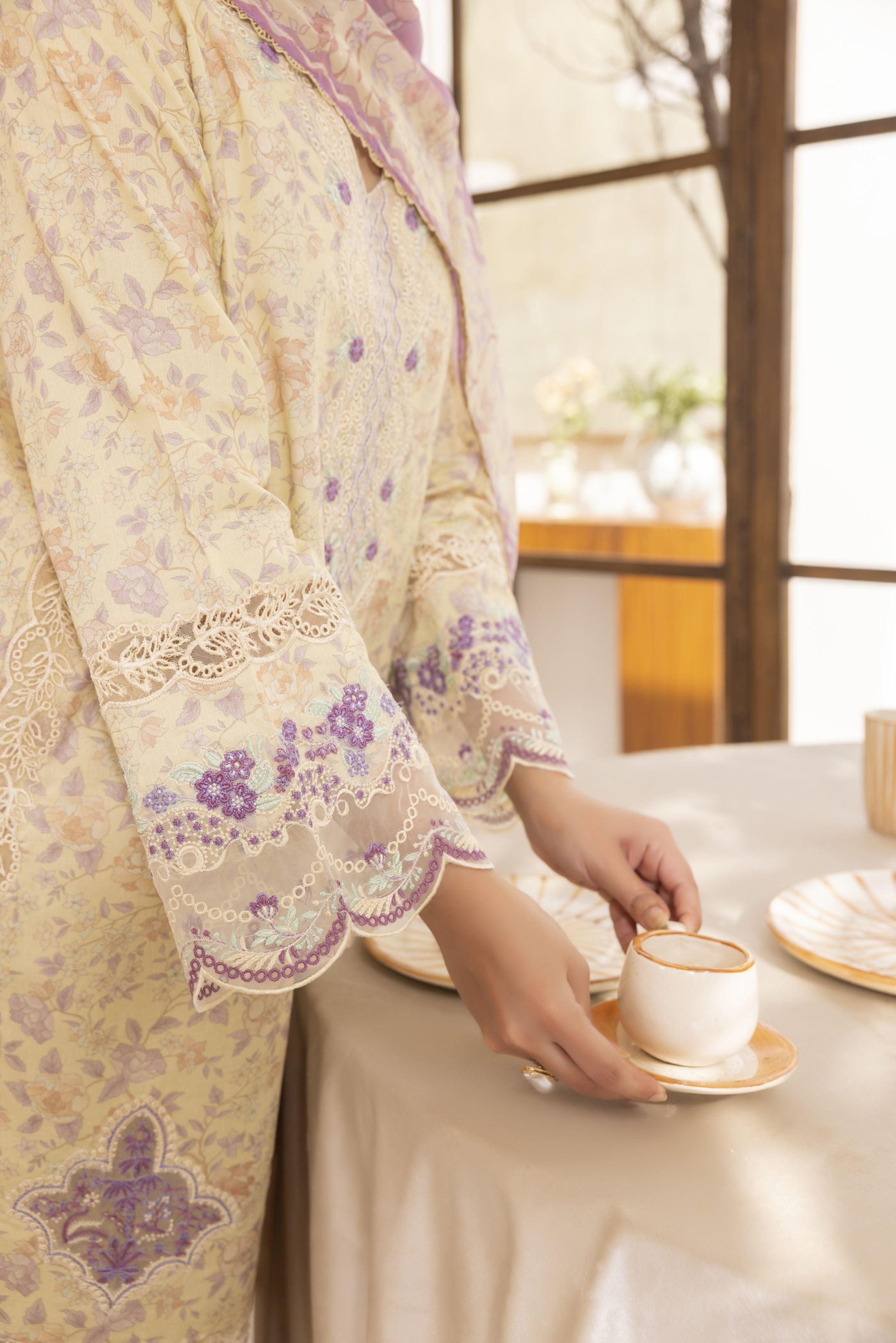 Mohagni Ready to Wear Embroidered Lawn 3pc Farshi Shalwar Suit SLM6