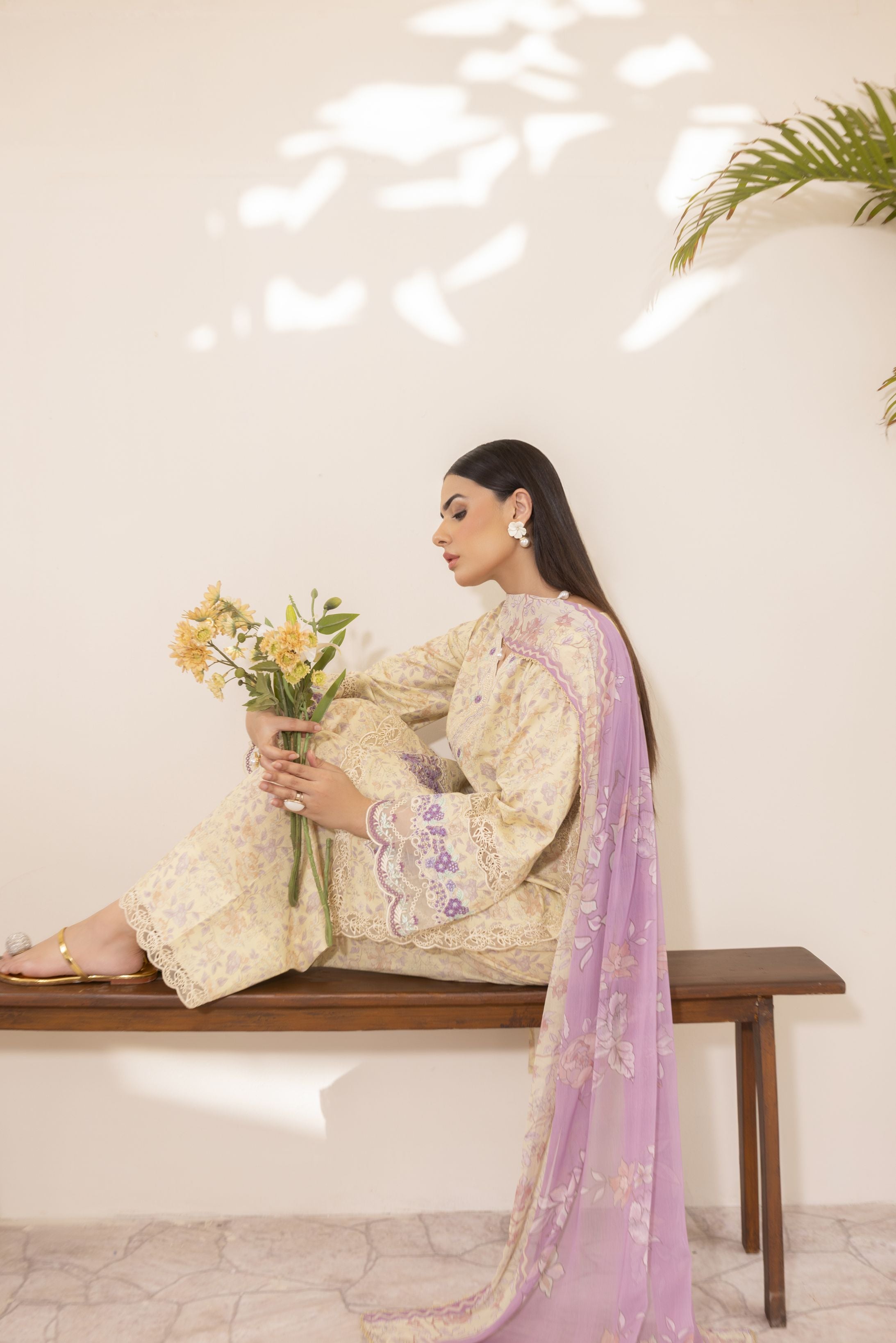 Mohagni Ready to Wear Embroidered Lawn 3pc Farshi Shalwar Suit SLM6