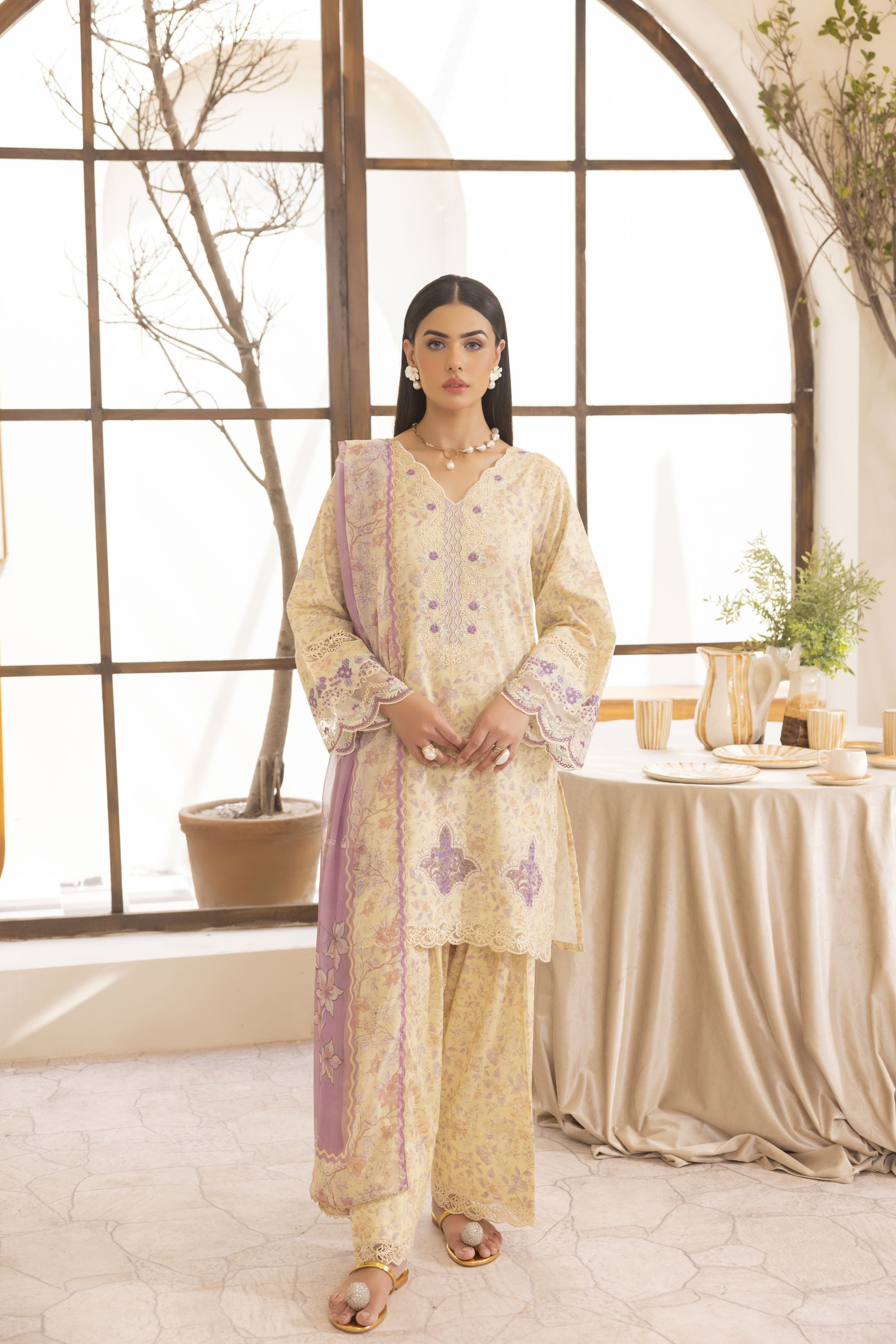 Mohagni Ready to Wear Embroidered Lawn 3pc Farshi Shalwar Suit SLM6